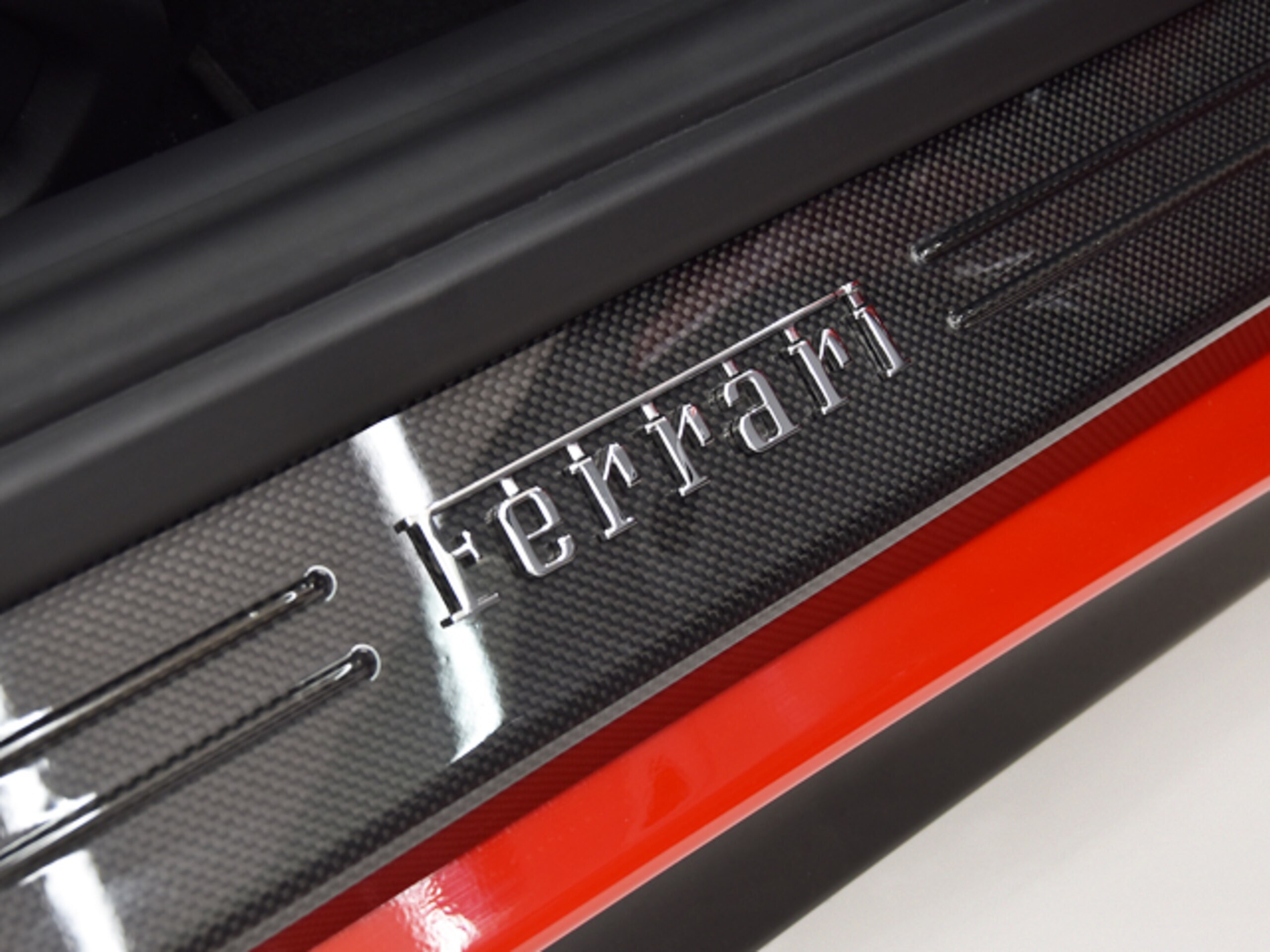 2015 Ferrari F12 Berlinetta — Photo 8 / 17
