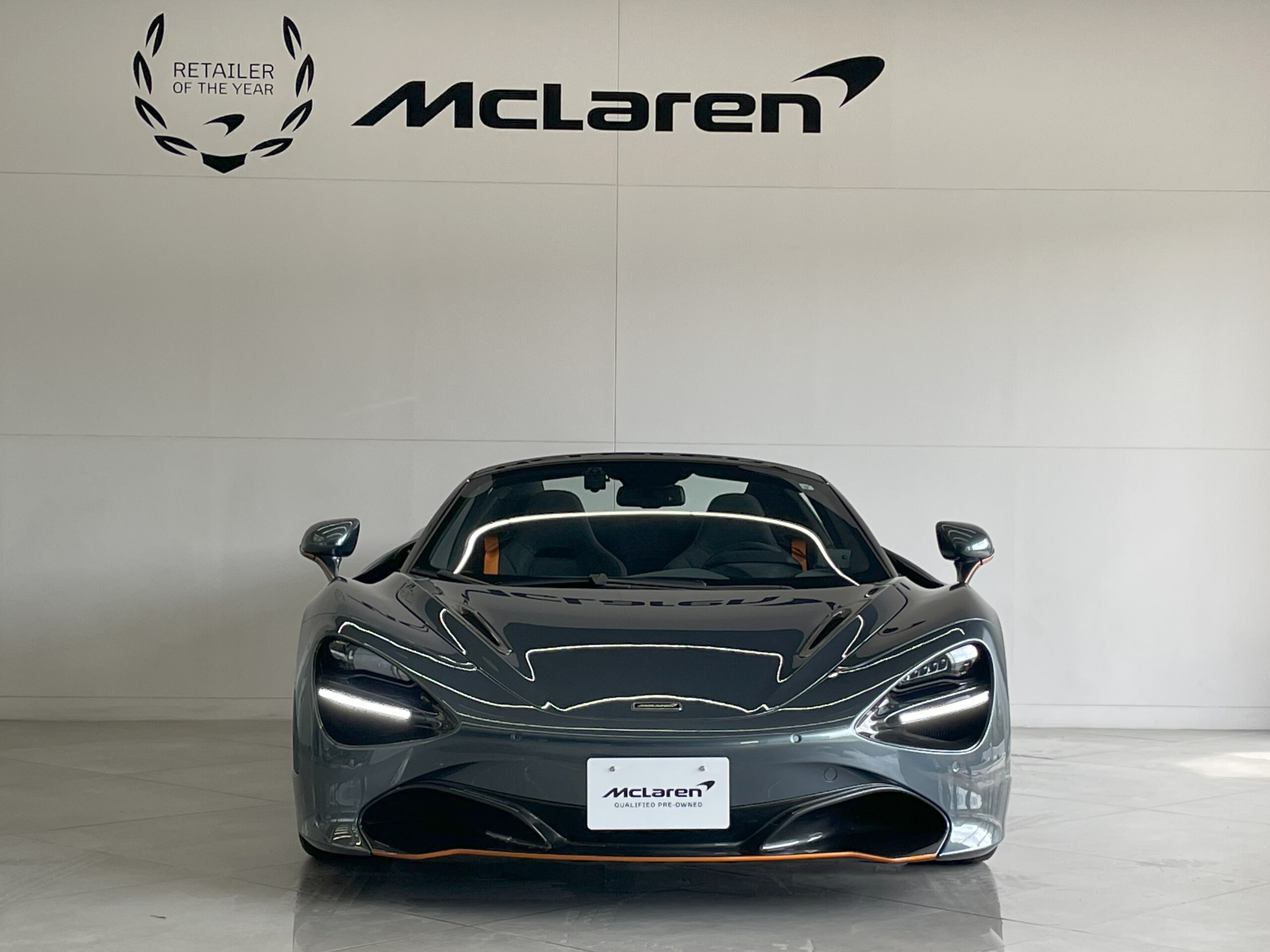 2019 McLaren 720S Spider Front windshield full protective filmed for sale in Japan