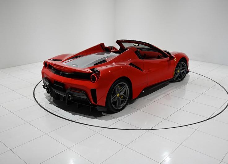 2019 Ferrari 488 Pista Spider — Photo 8 / 20