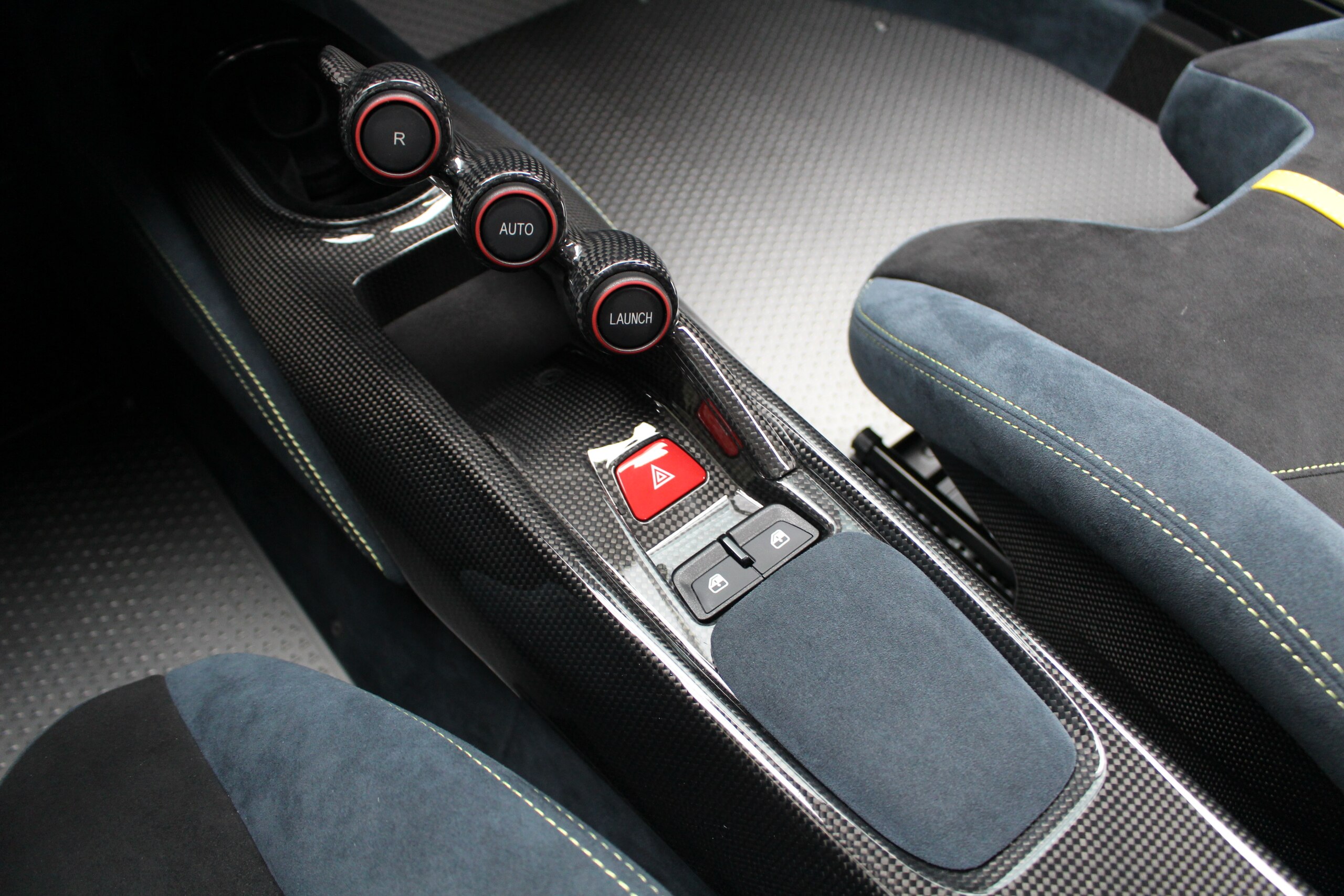 2019 Ferrari 488 Pista — Photo 13 / 15