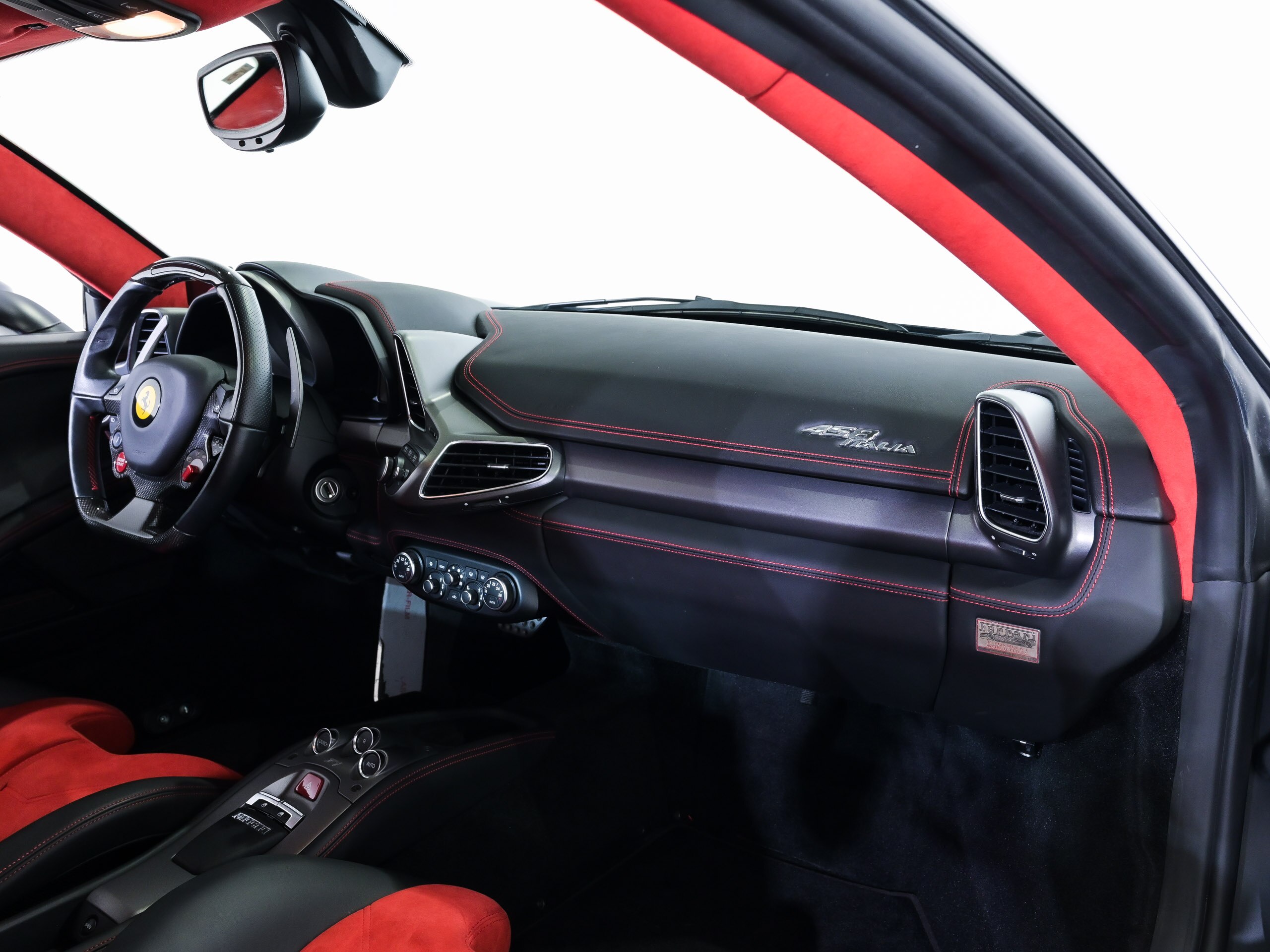 2010 Ferrari 458 Italia F1 DCT — Photo 17 / 22