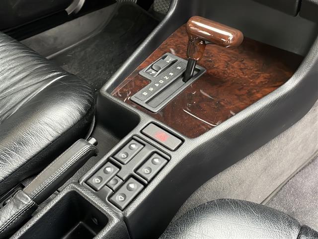1995 BMW 540i — Photo 12 / 20