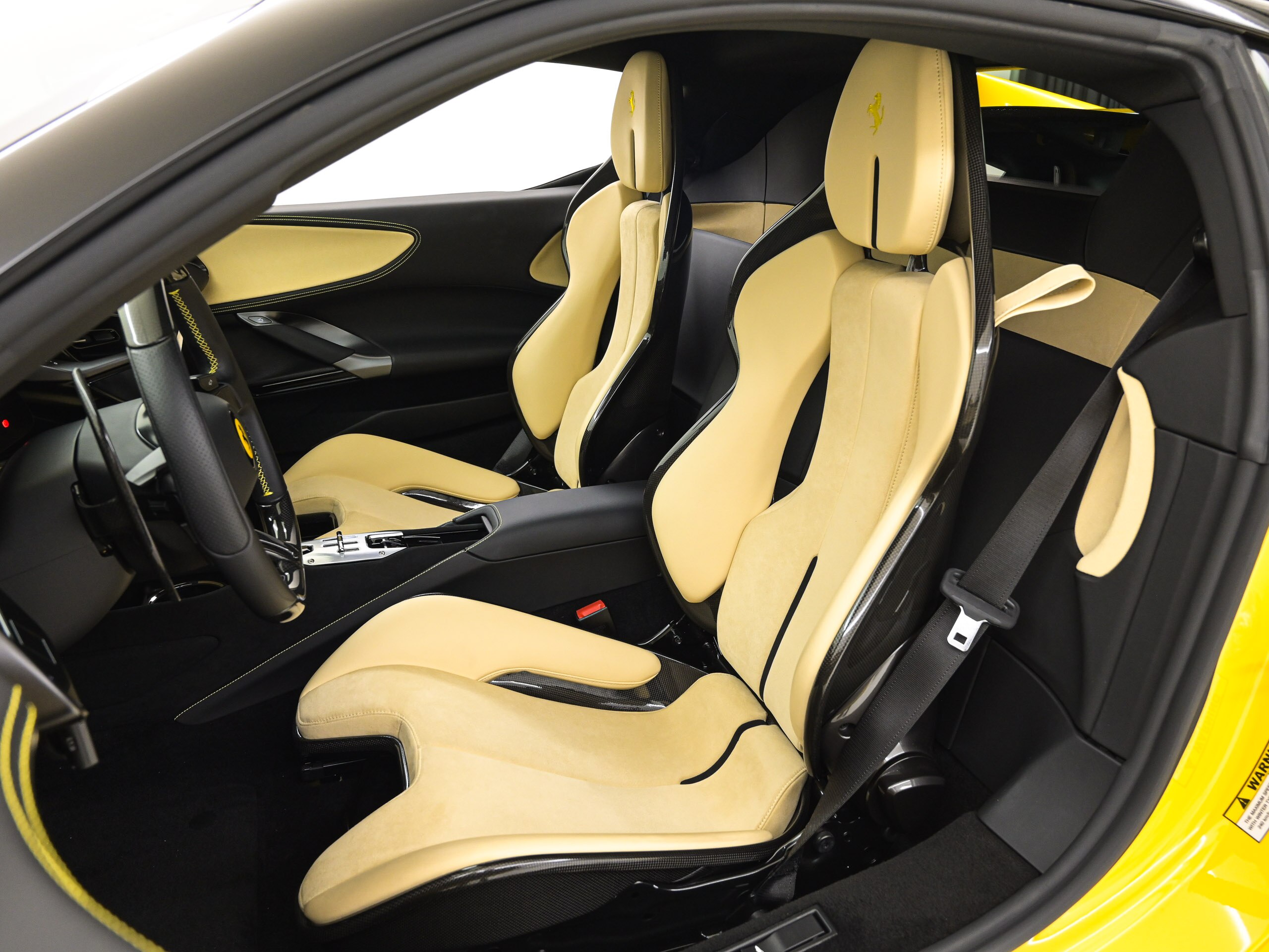 2021 Ferrari SF90 Stradale — Photo 6 / 13