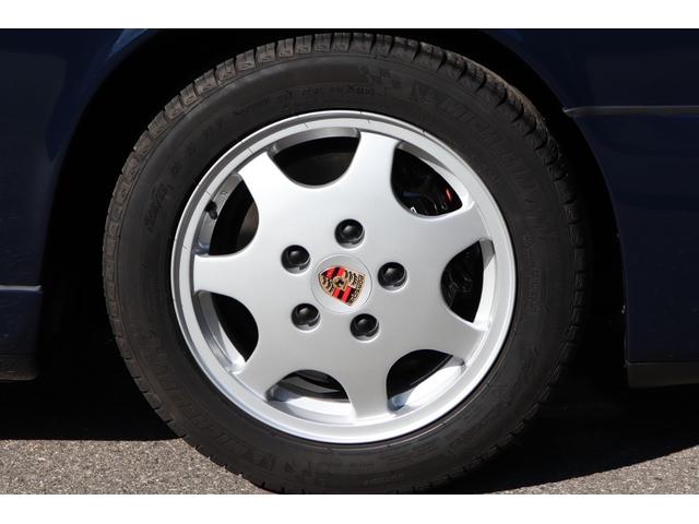1991 Porsche 911 Carrera 2 — Photo 21 / 23