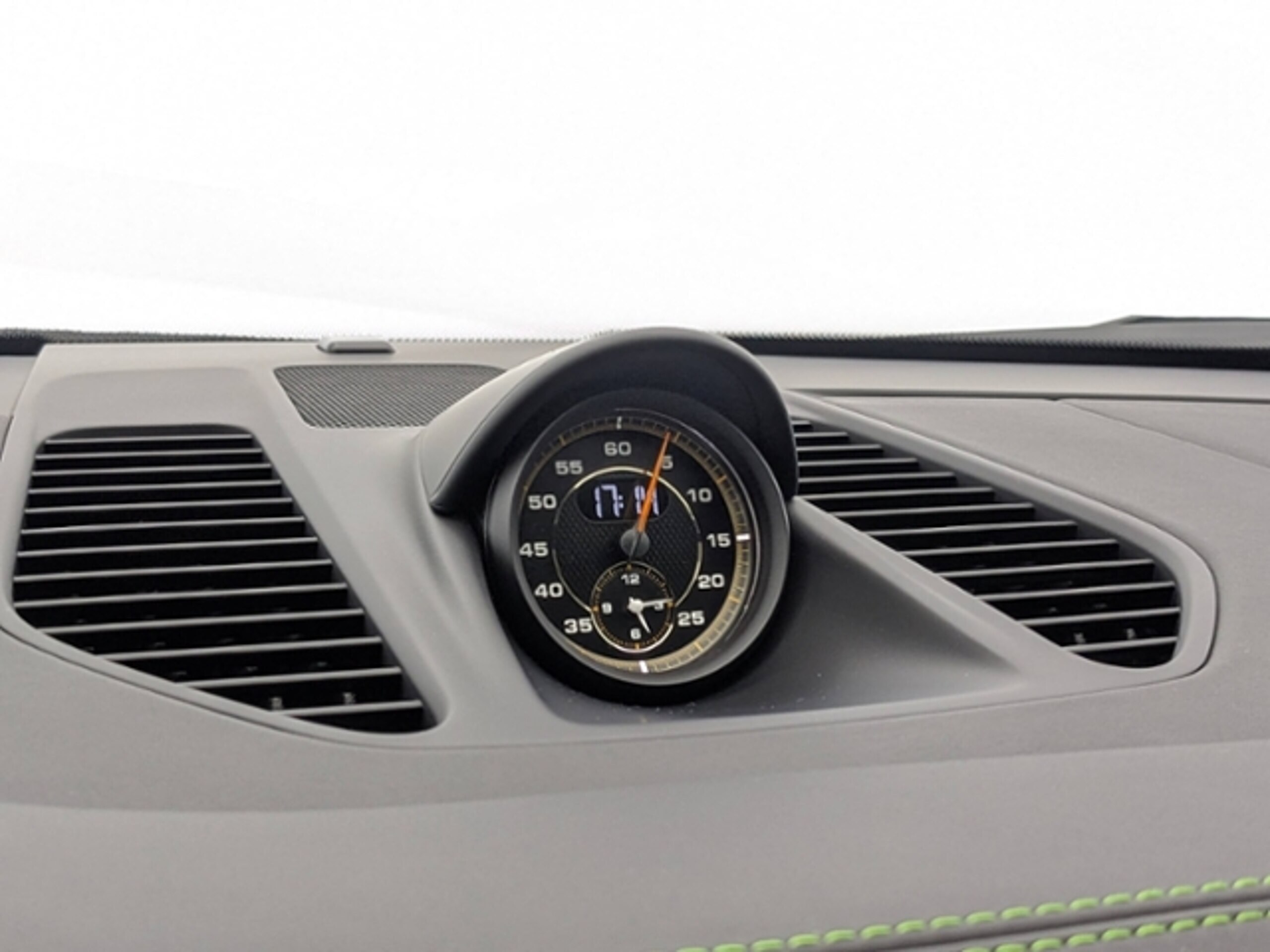 2019 Porsche 911 GT3 RS — Photo 20 / 39