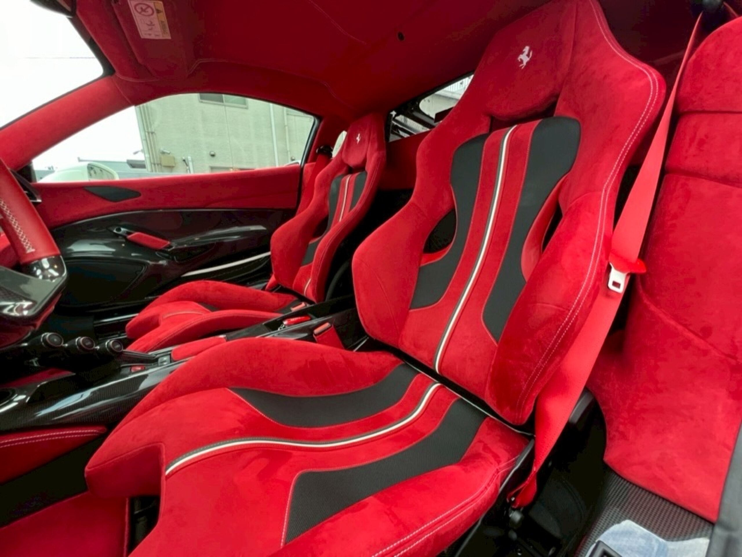 2019 Ferrari 488 Pista — Photo 13 / 22