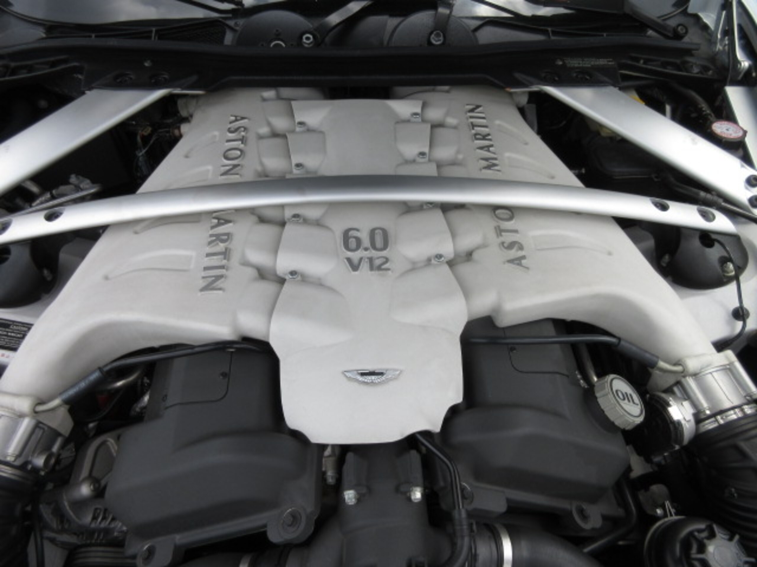 2008 Aston Martin DBS — Photo 13 / 14