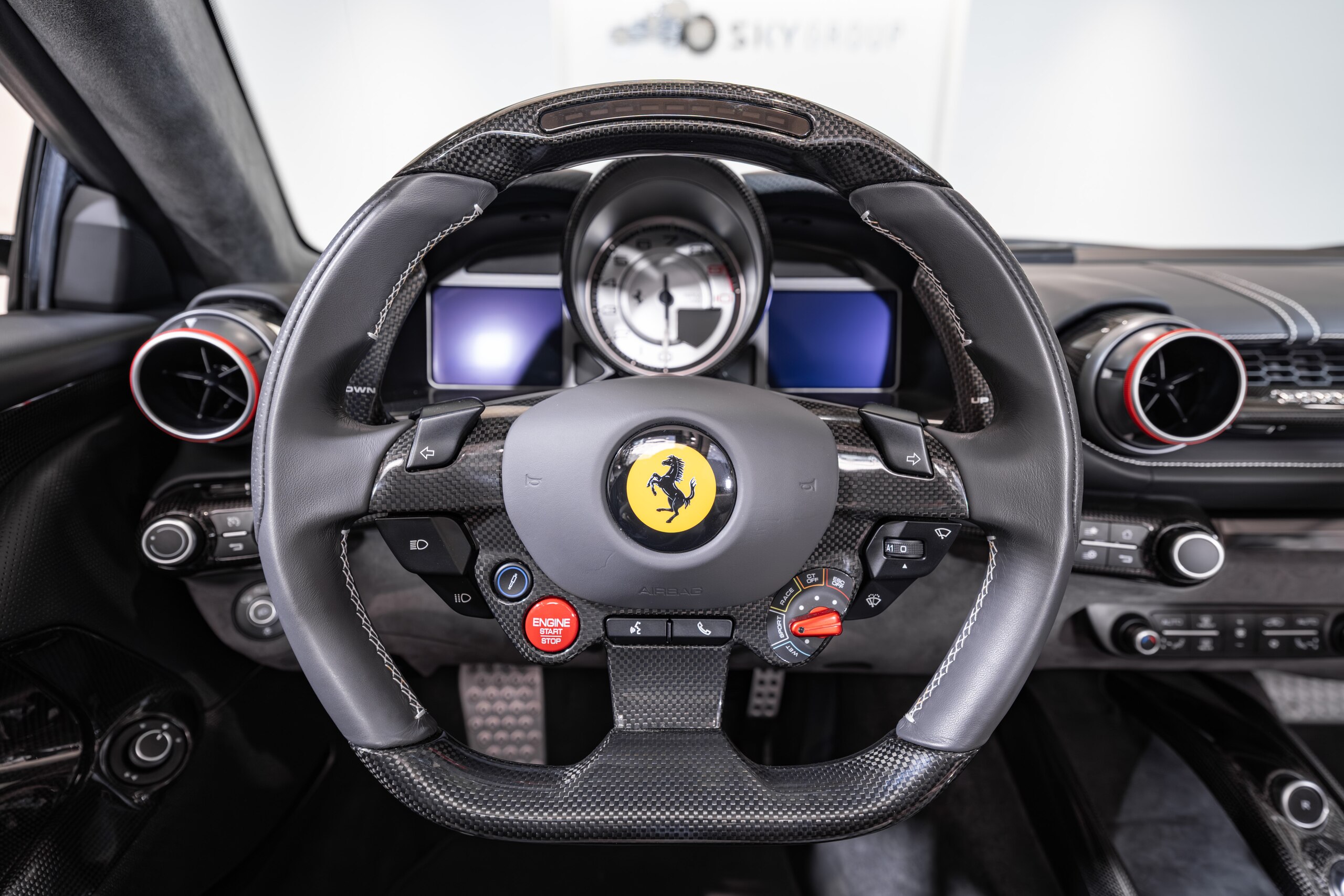 2021 Ferrari 812GTS — Photo 15 / 25