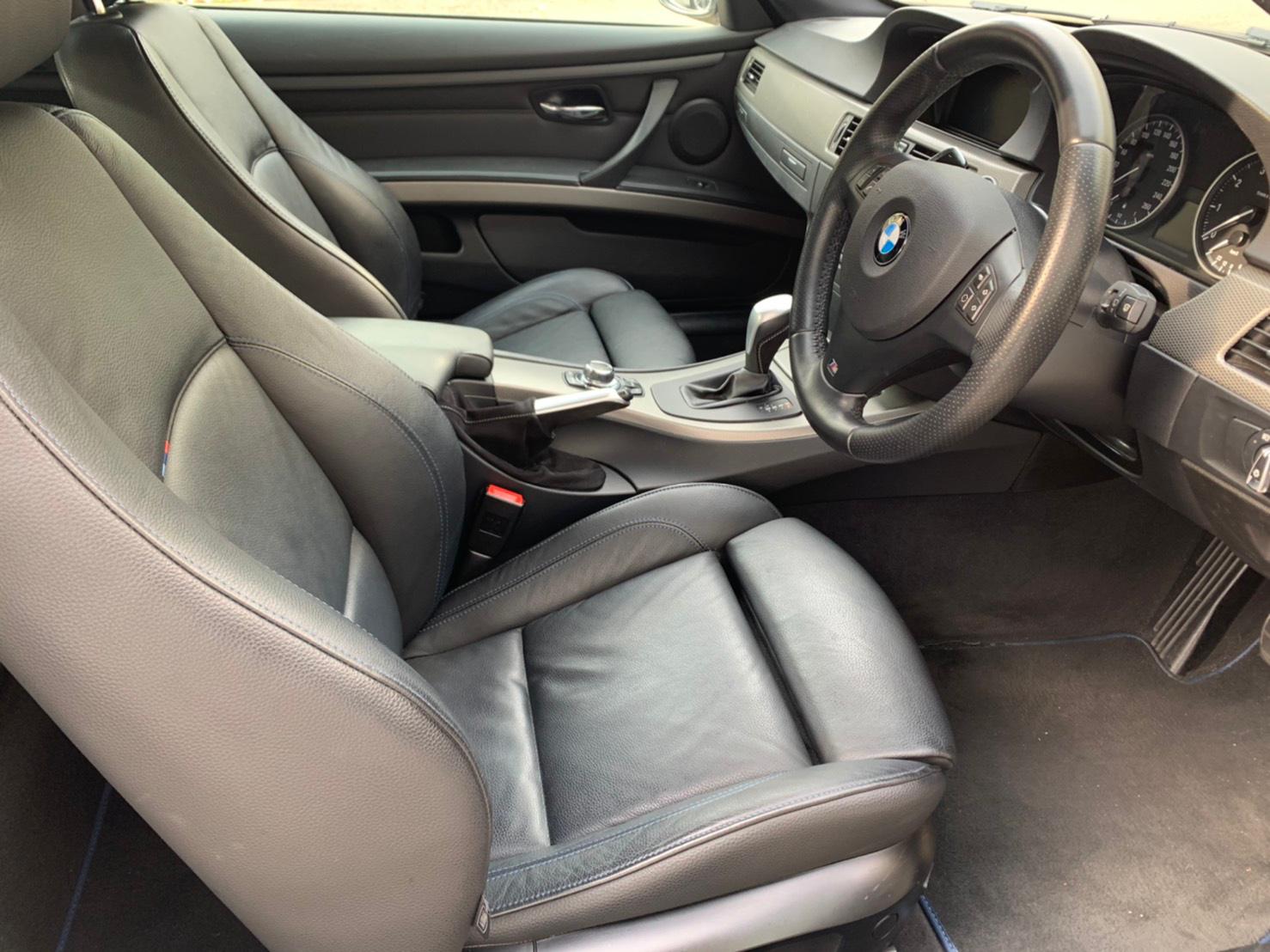 2012 BMW 320i Coupe M Sport — Photo 22 / 29
