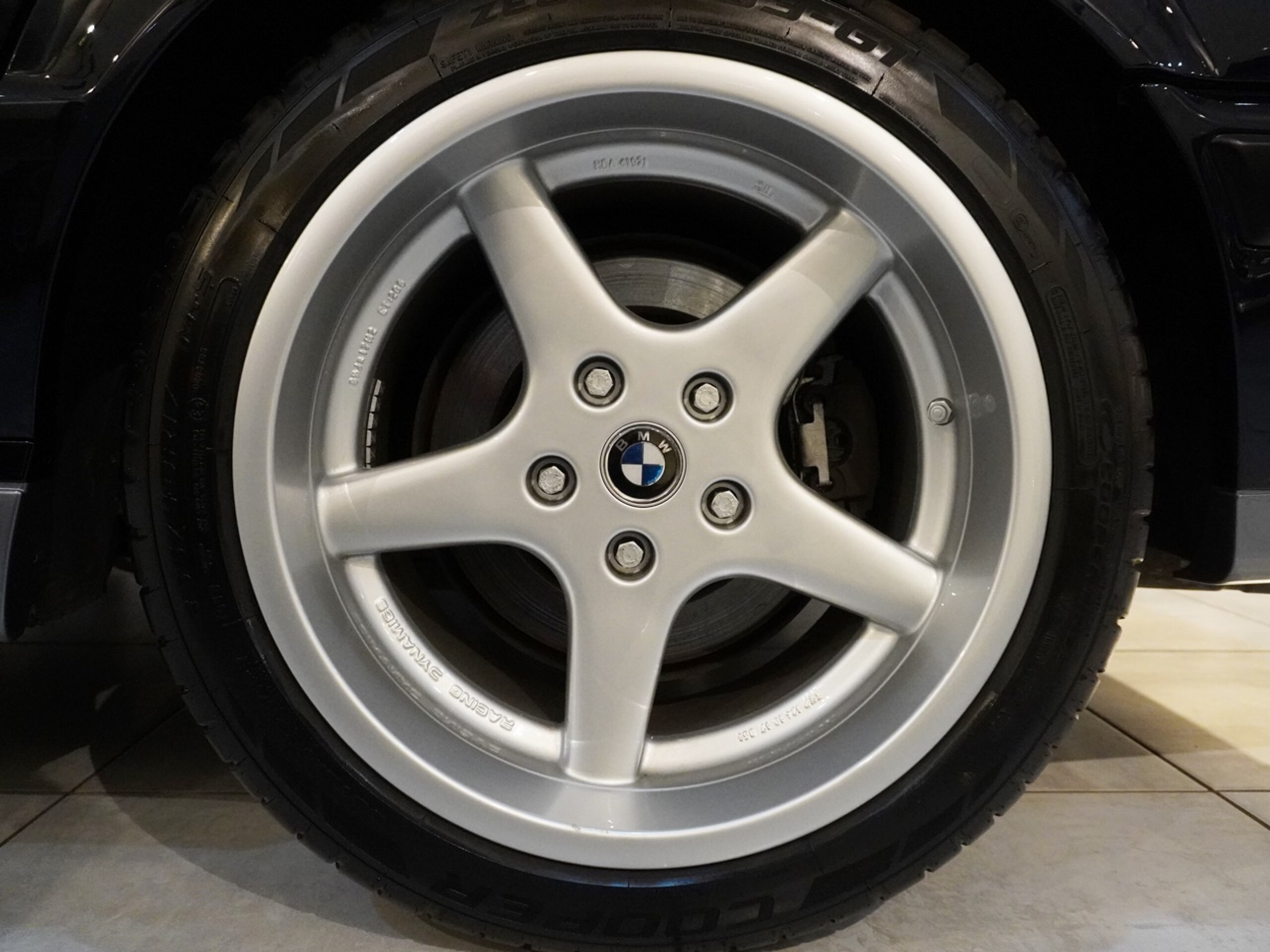 1994 BMW M5 — Photo 9 / 20
