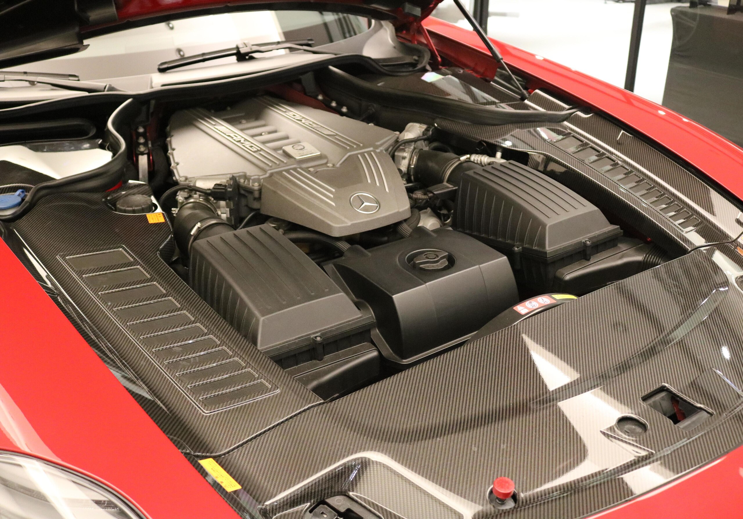 2010 Mercedes Benz SLS AMG — Photo 14 / 14