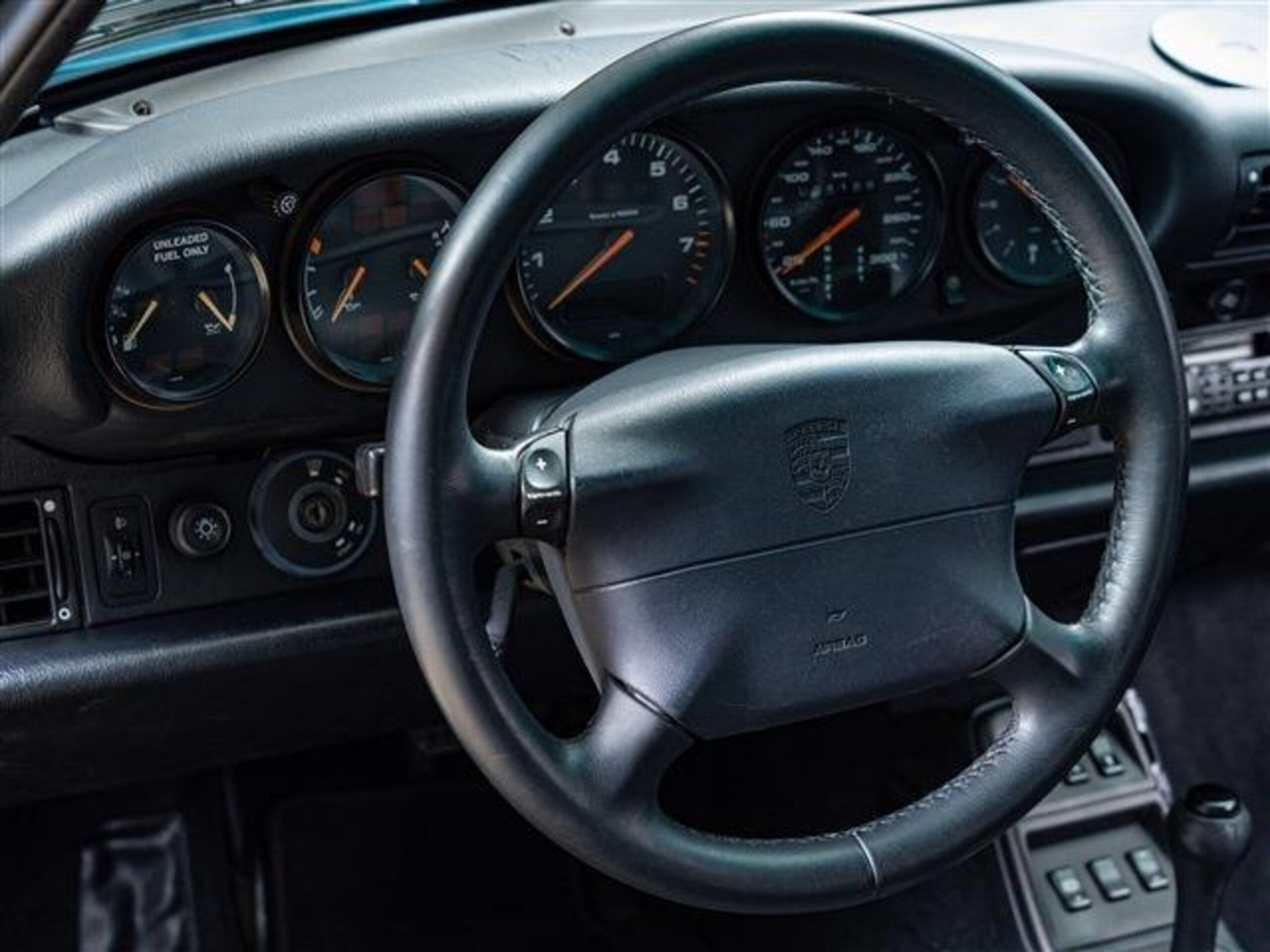 1996 Porsche 911 Carrera — Photo 7 / 12