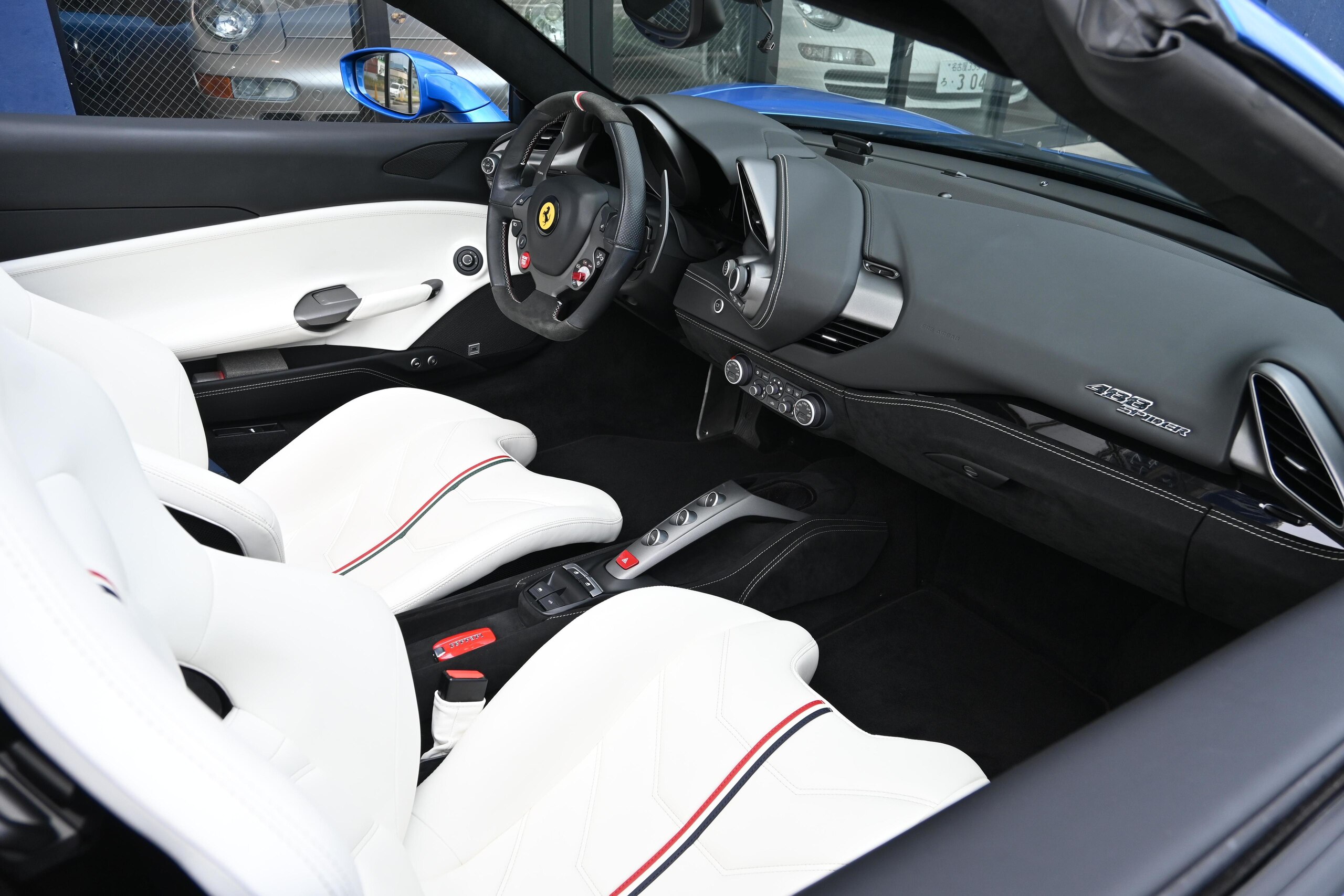 2016 Ferrari 488 Spider — Photo 14 / 20