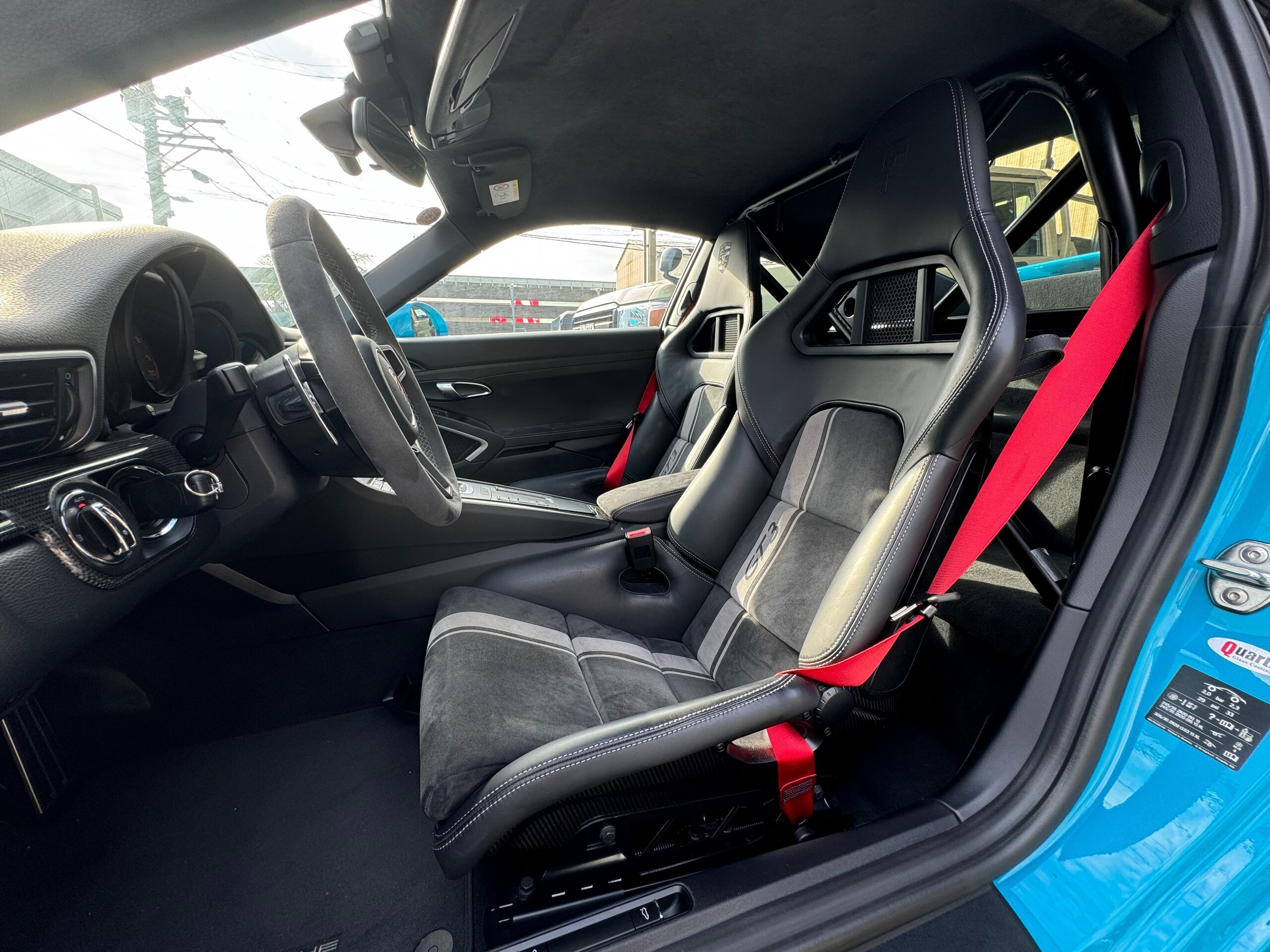 2019 Porsche 911 GT3 — Photo 12 / 18