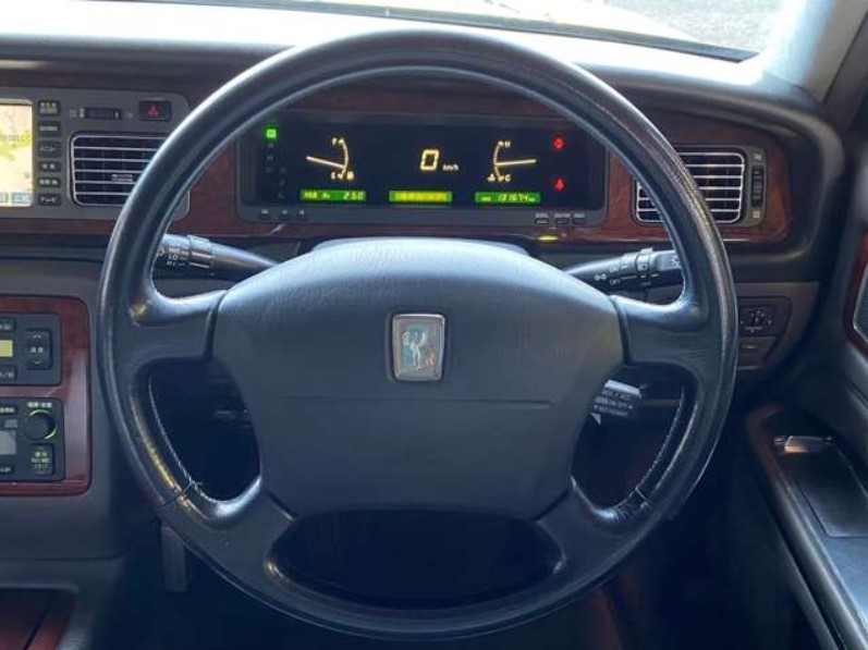 2000 Toyota Century — Photo 13 / 14