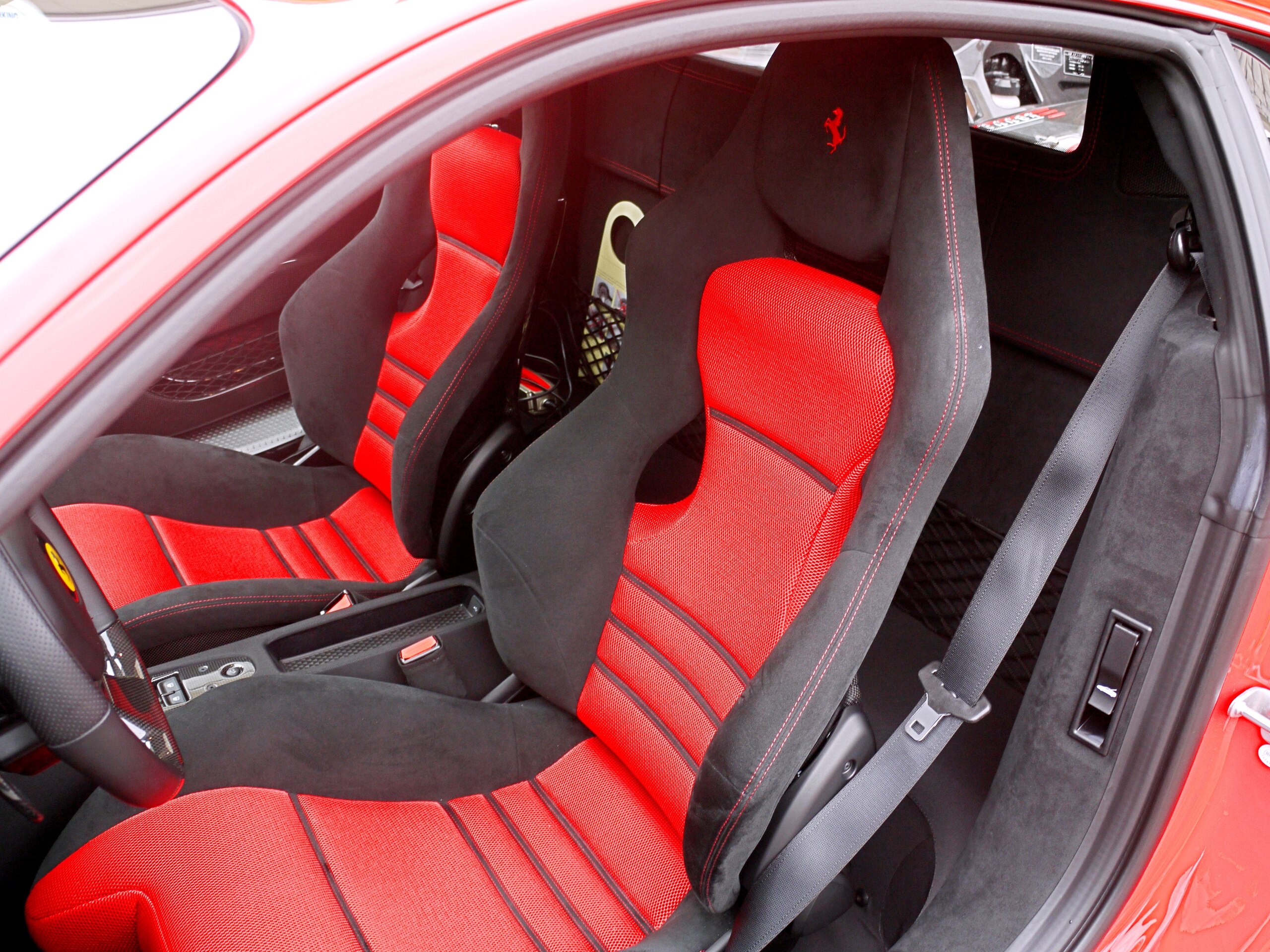 2014 Ferrari 458 Speciale — Photo 6 / 11