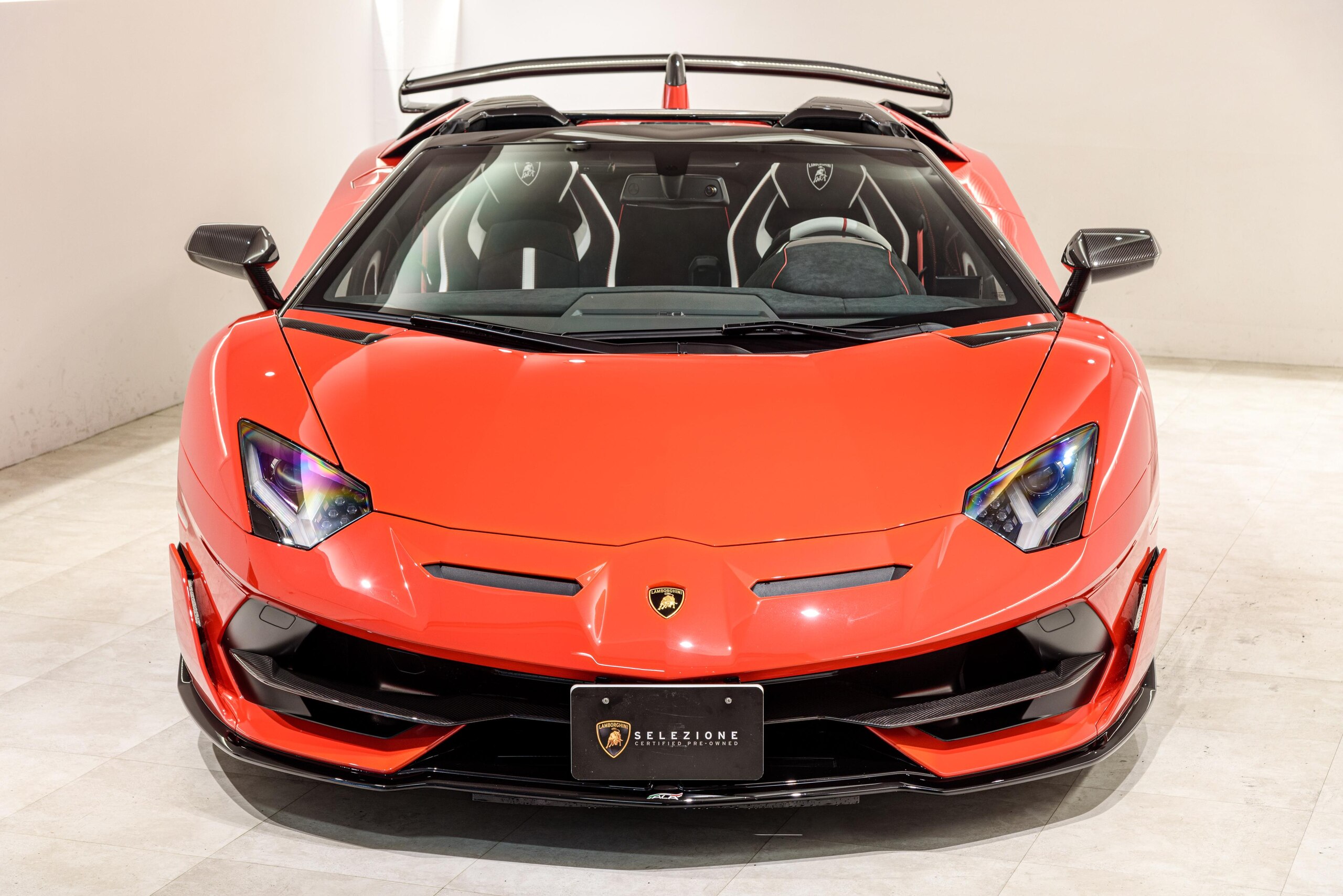 2021 Lamborghini Aventador SVJ Roadster — Photo 12 / 35