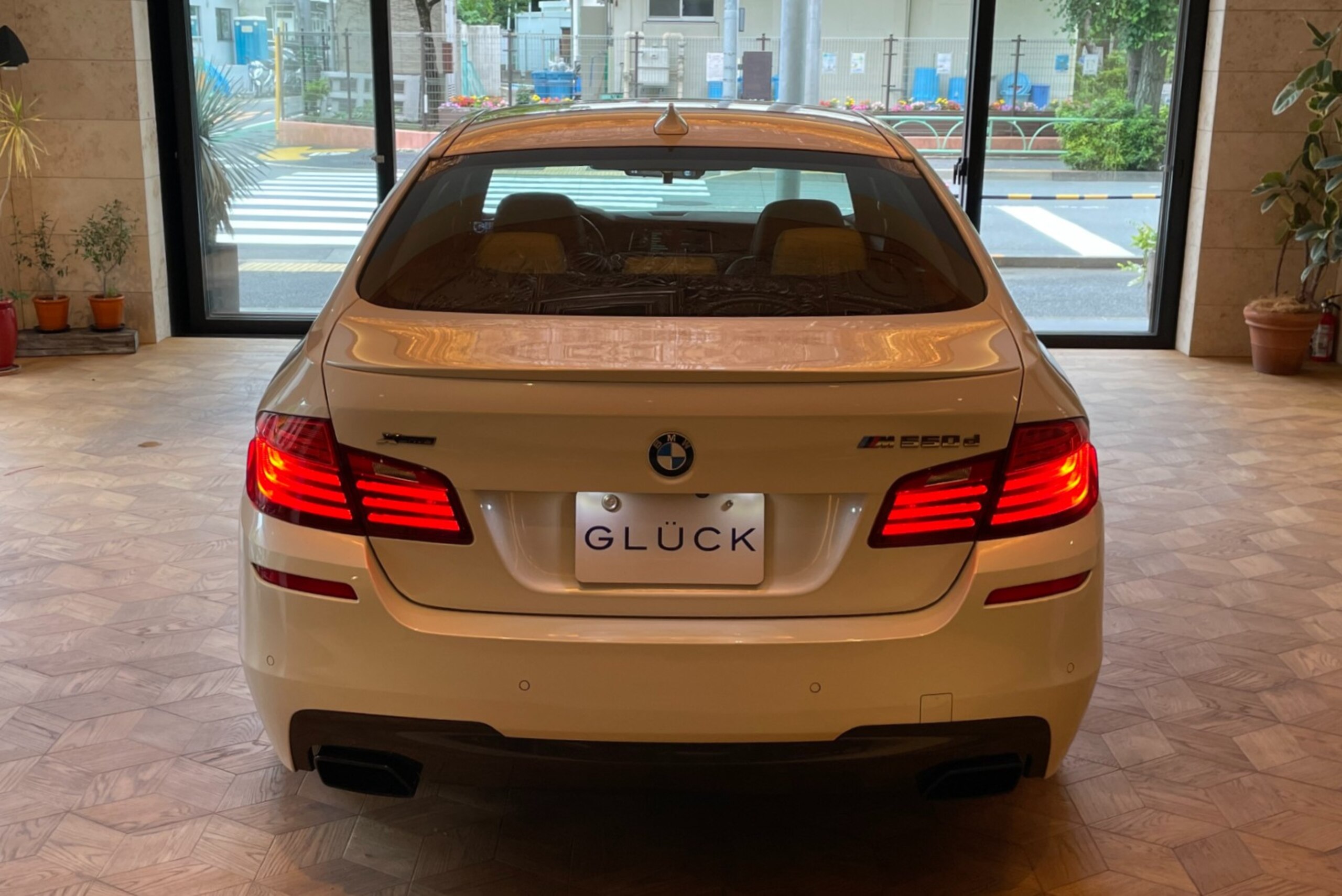 2014 BMW M550d xDrive — Photo 6 / 17