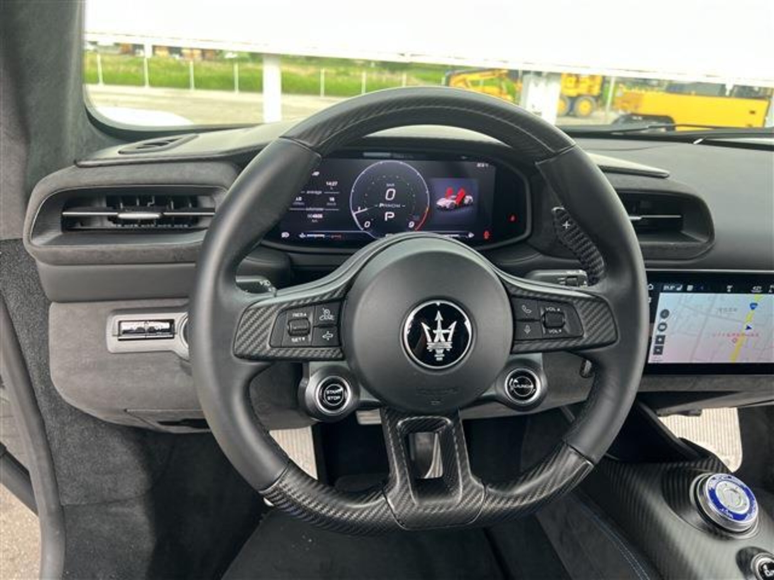 2022 Maserati MC20 — Photo 6 / 13