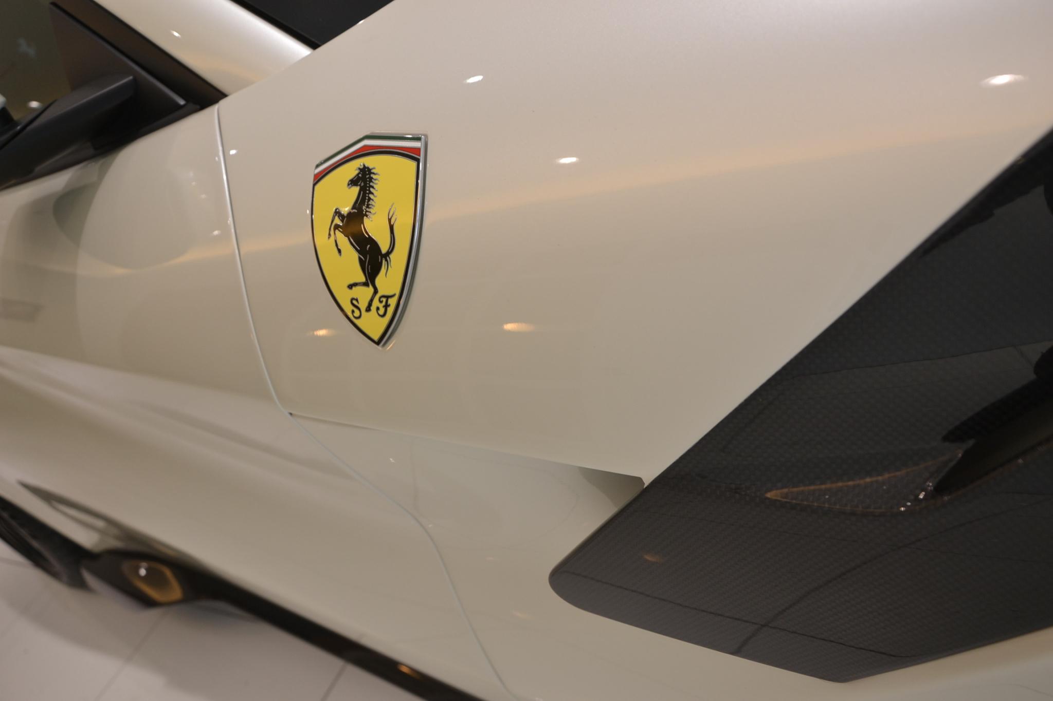 2016 Ferrari F12tdf — Photo 6 / 28