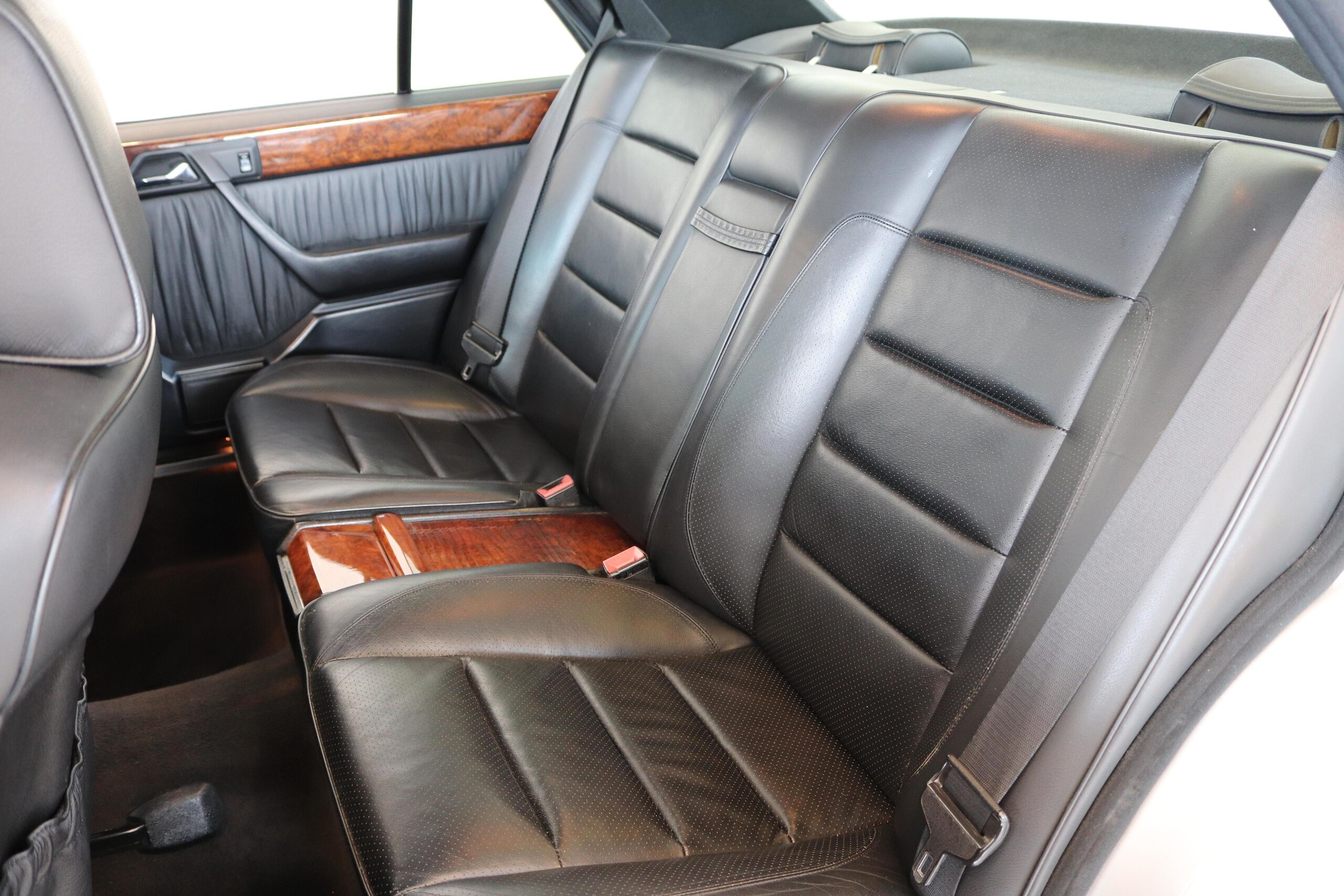 1992 Mercedes Benz 500E 6.0 AMG — Photo 17 / 21