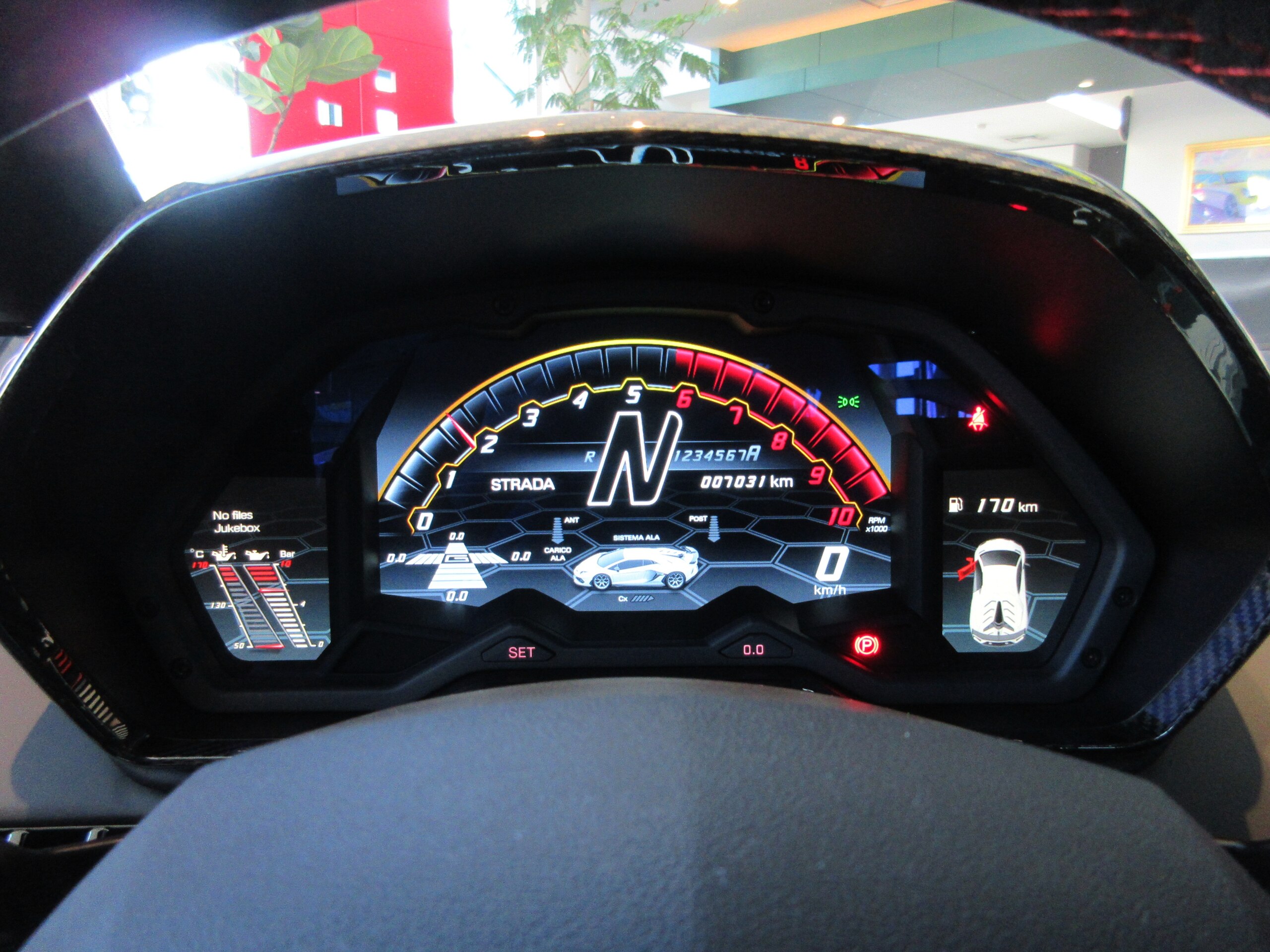 2019 Lamborghini Aventador SVJ — Photo 12 / 16