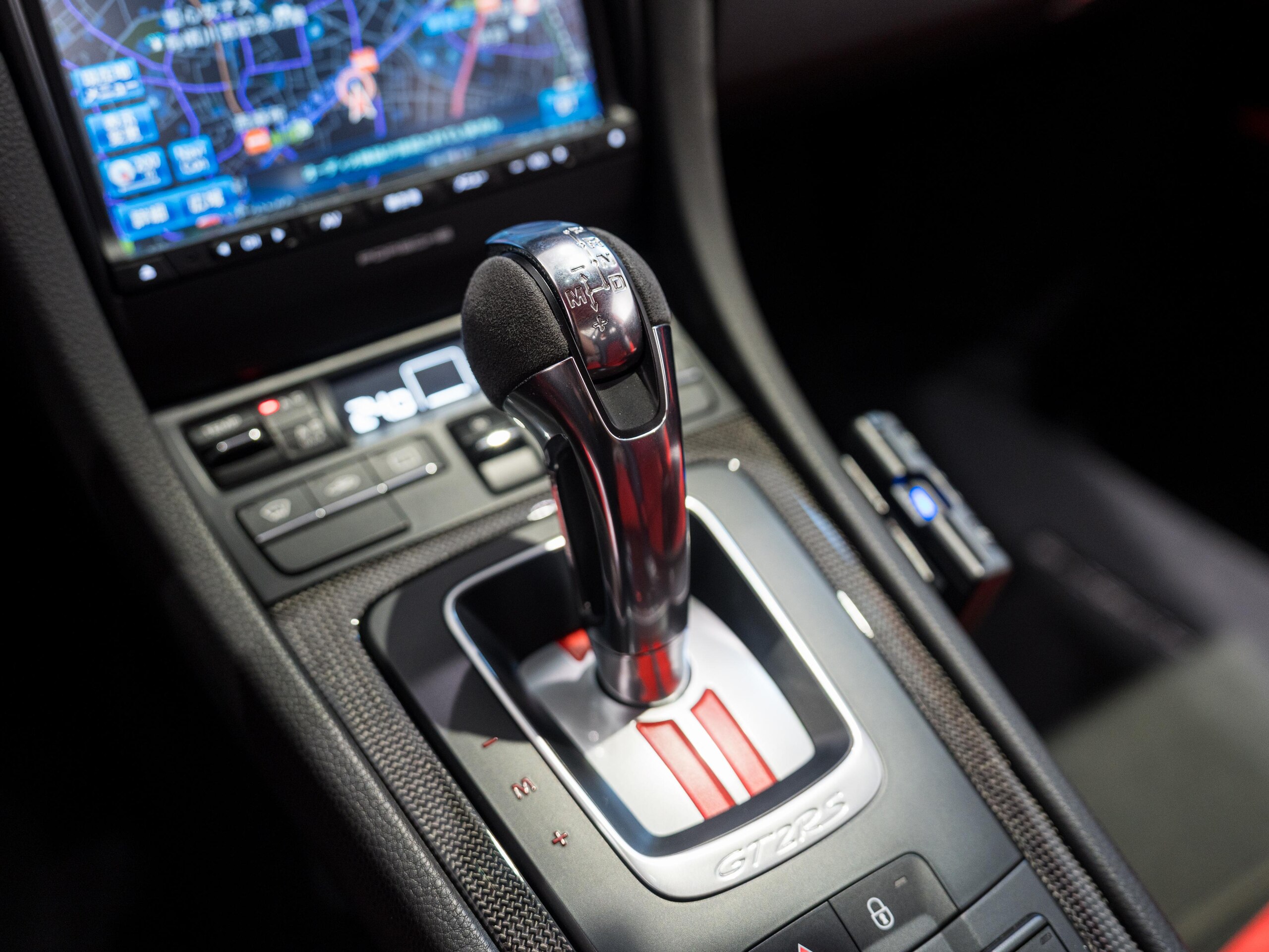 2019 Porsche 911 GT2 RS — Photo 15 / 20