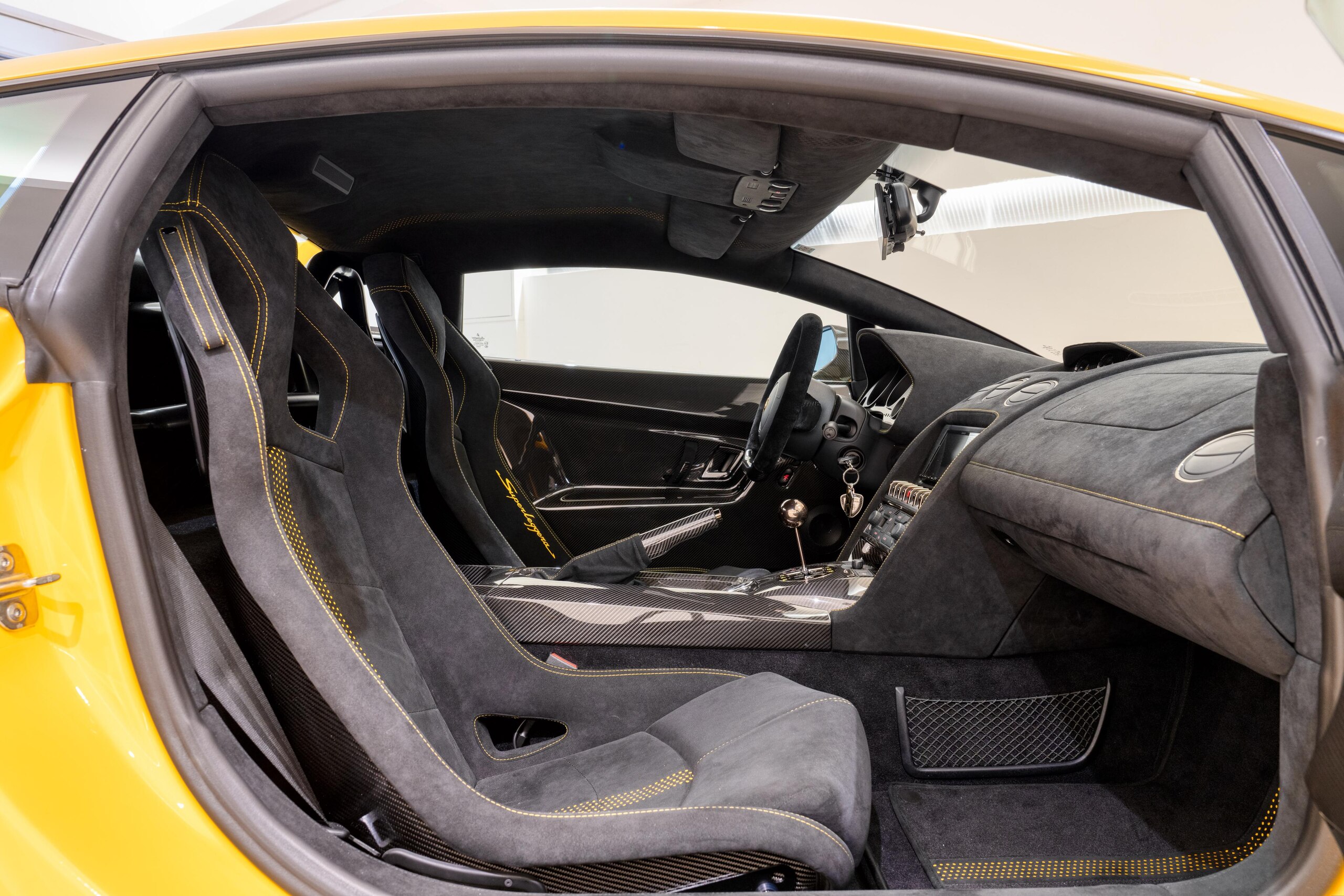 2013 Lamborghini Gallardo LP570-4 Superleggera — Photo 14 / 19