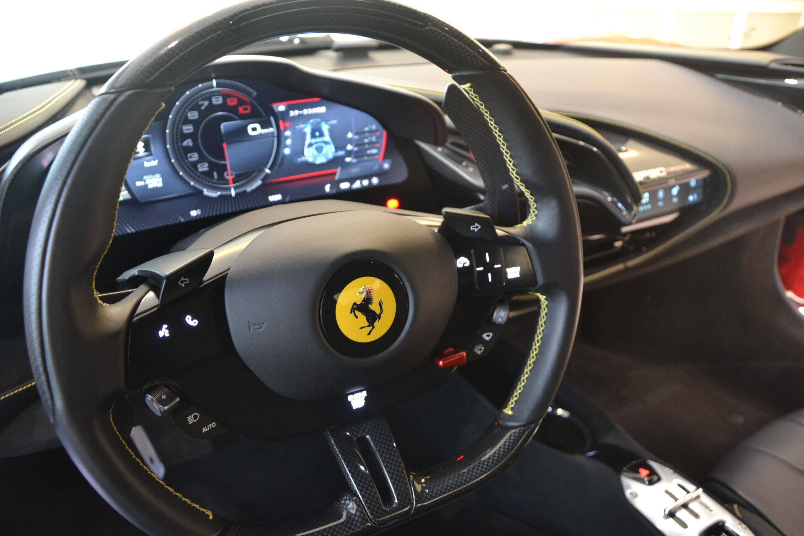 2021 Ferrari SF90 Stradale — Photo 7 / 19