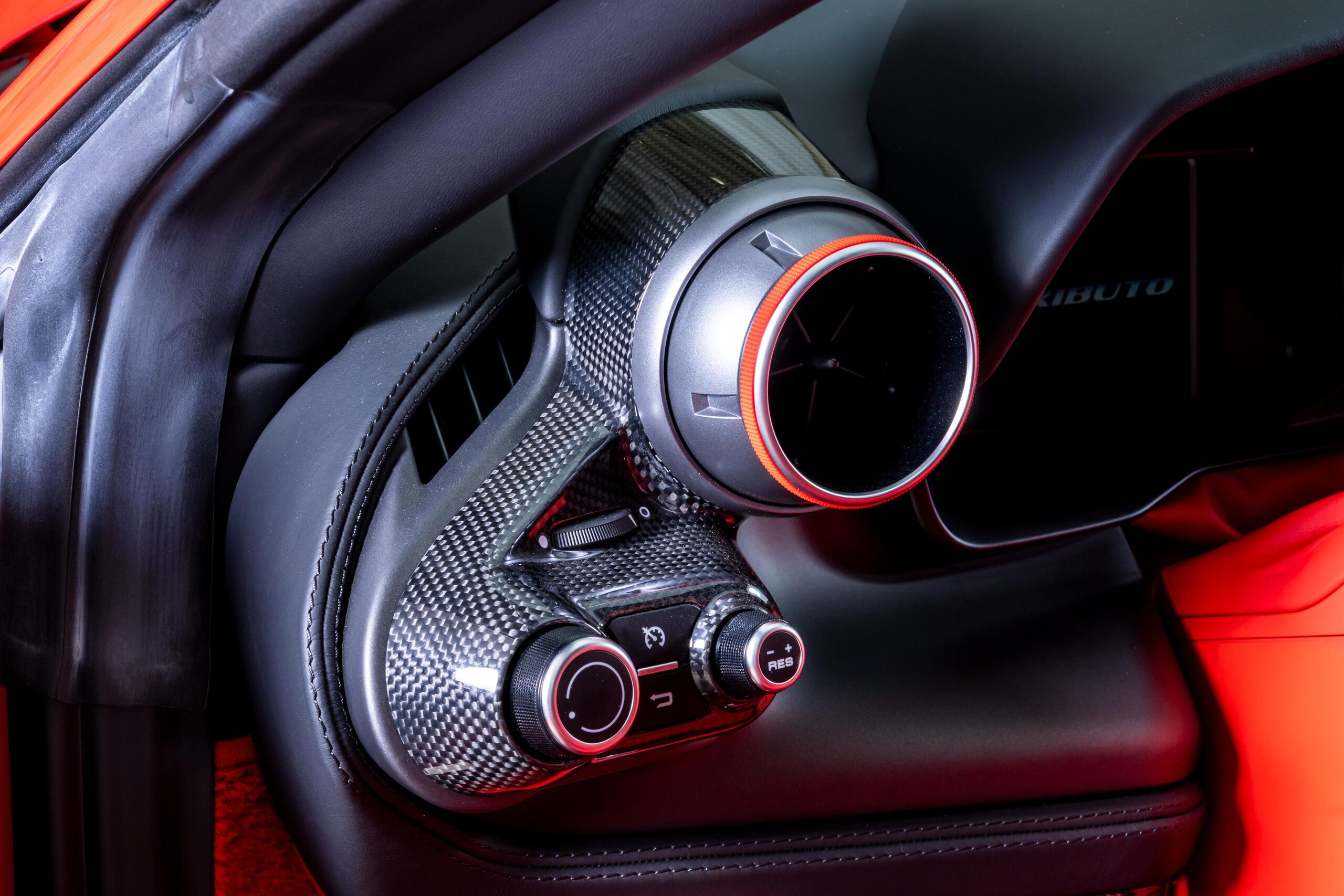 2020 Ferrari F8 Tributo — Photo 12 / 20