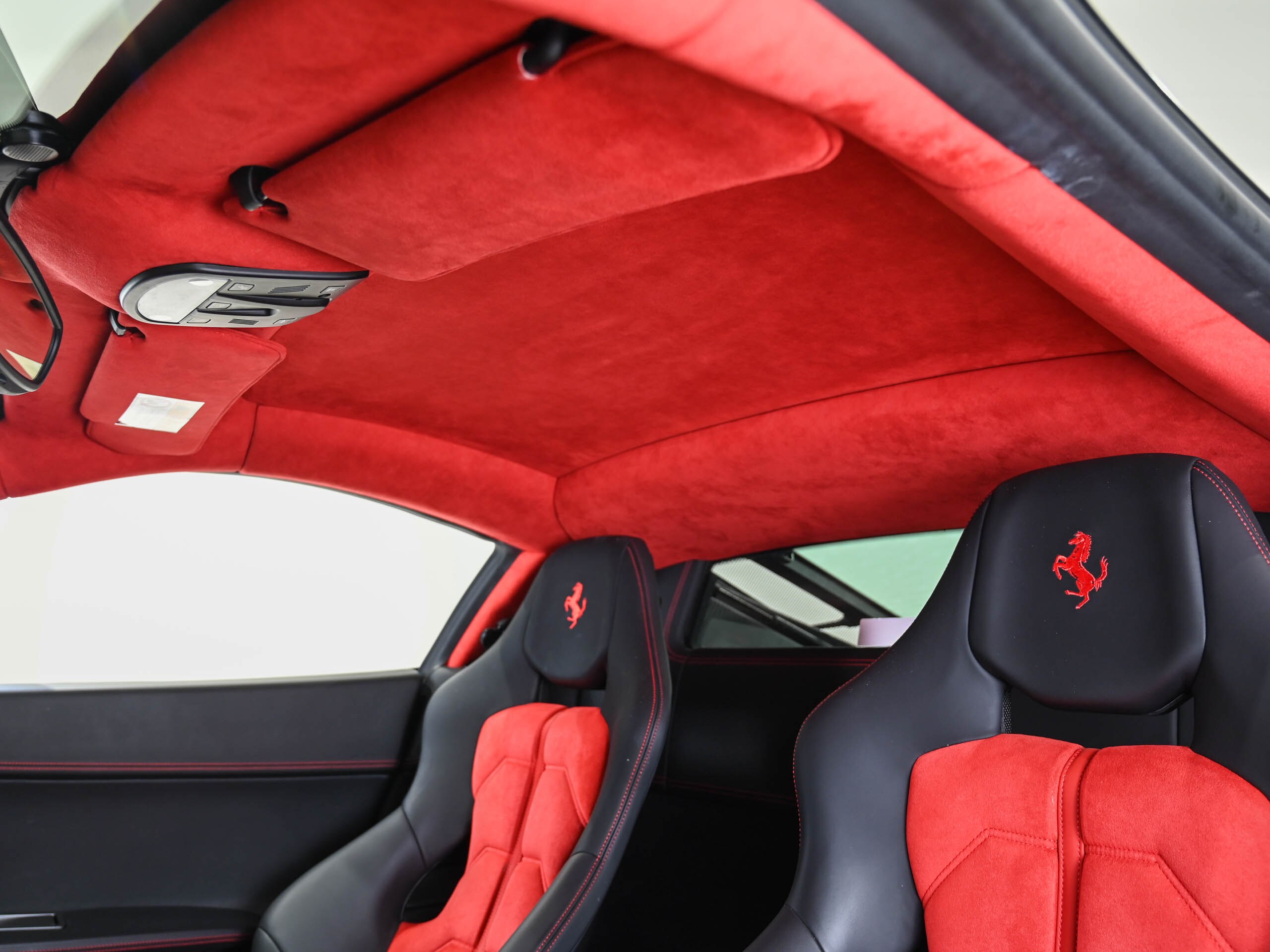 2010 Ferrari 458 Italia F1 DCT — Photo 15 / 22