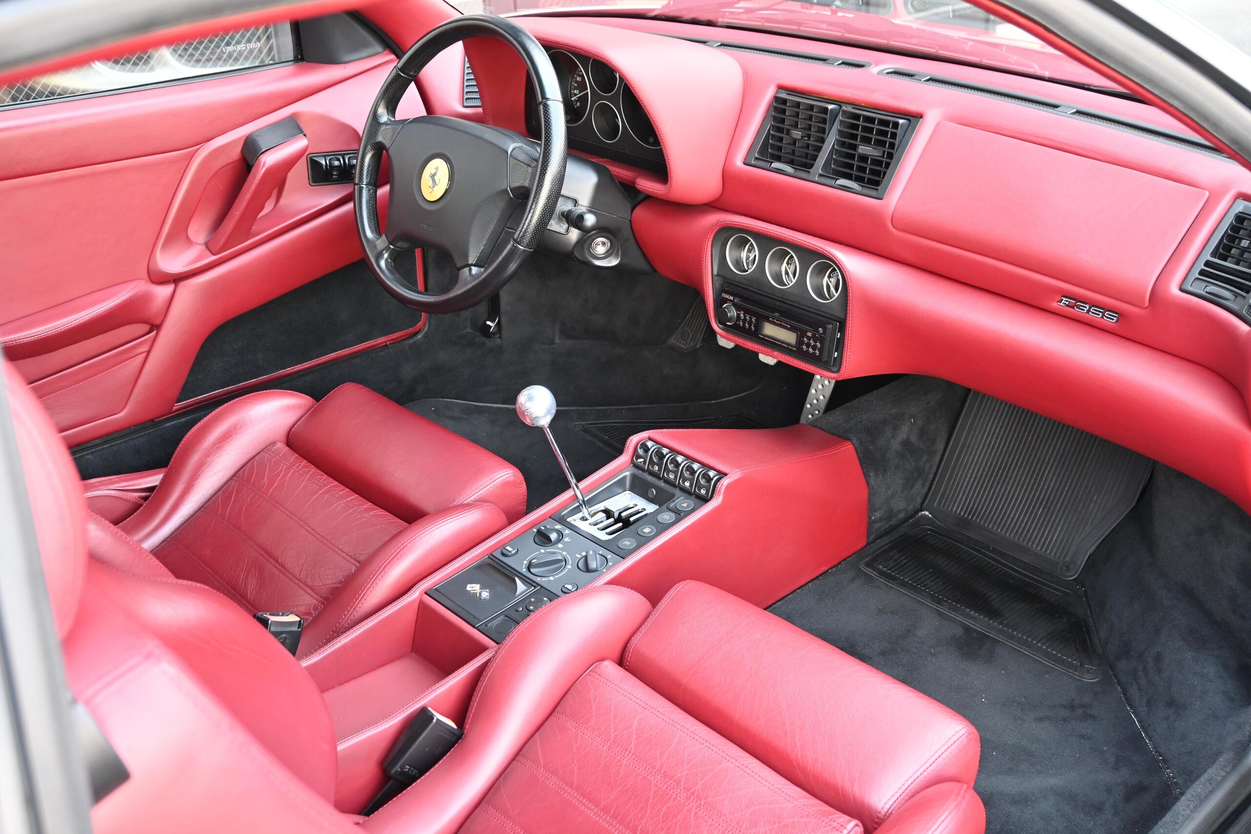 1997 Ferrari F355 Berlinetta — Photo 15 / 31