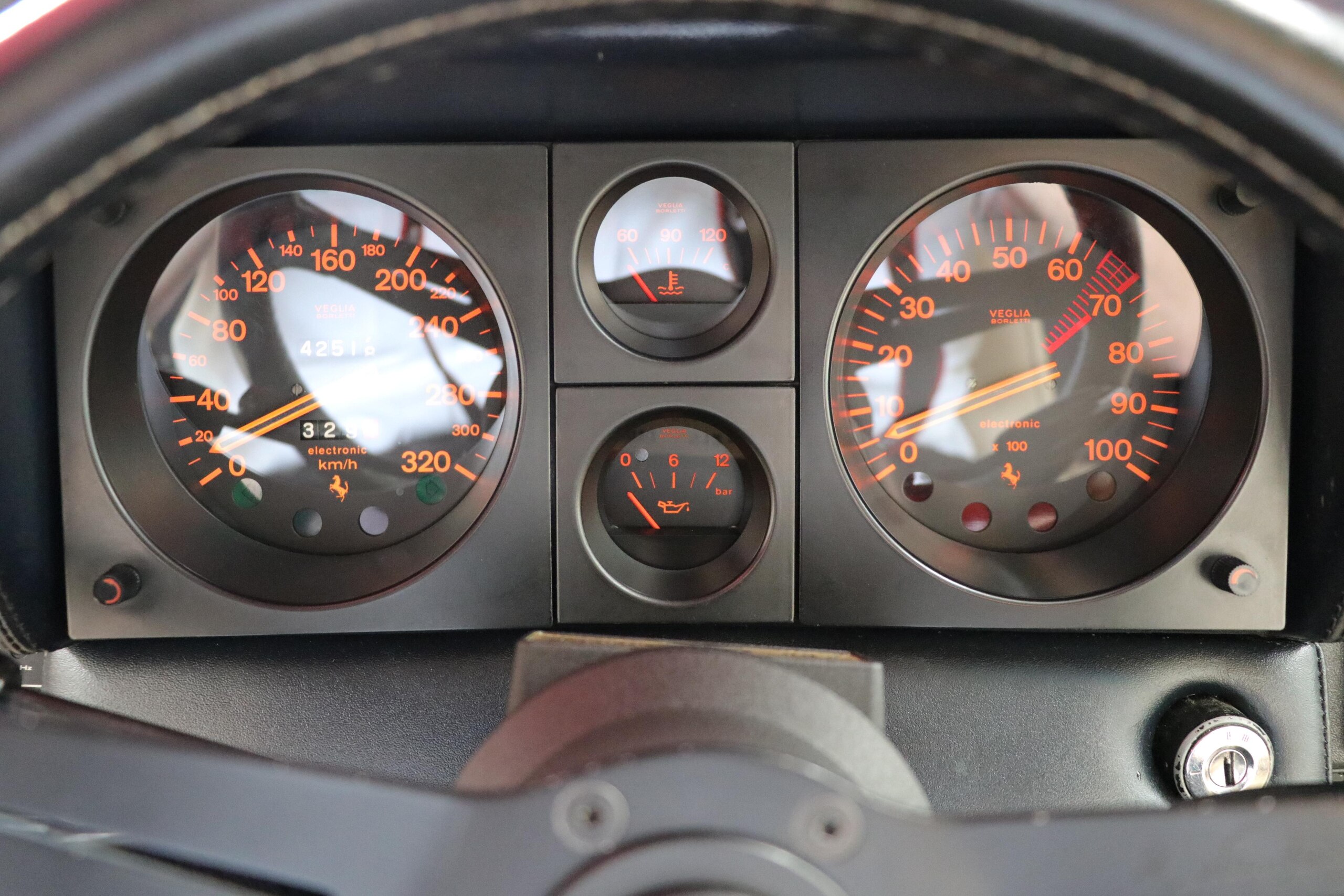1982 Ferrari 512 BBi — Photo 9 / 19