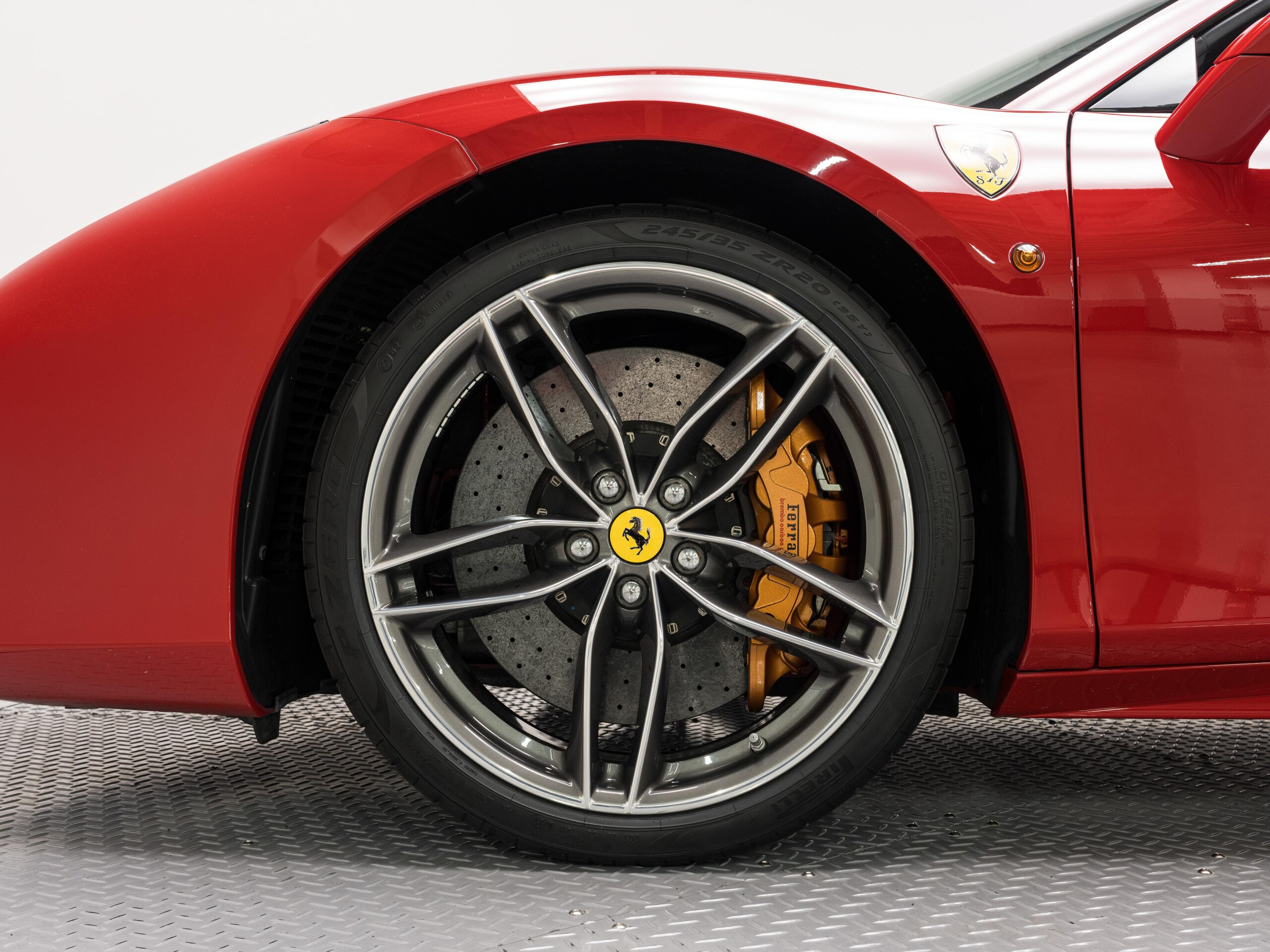2016 Ferrari 488 Spider — Photo 29 / 30