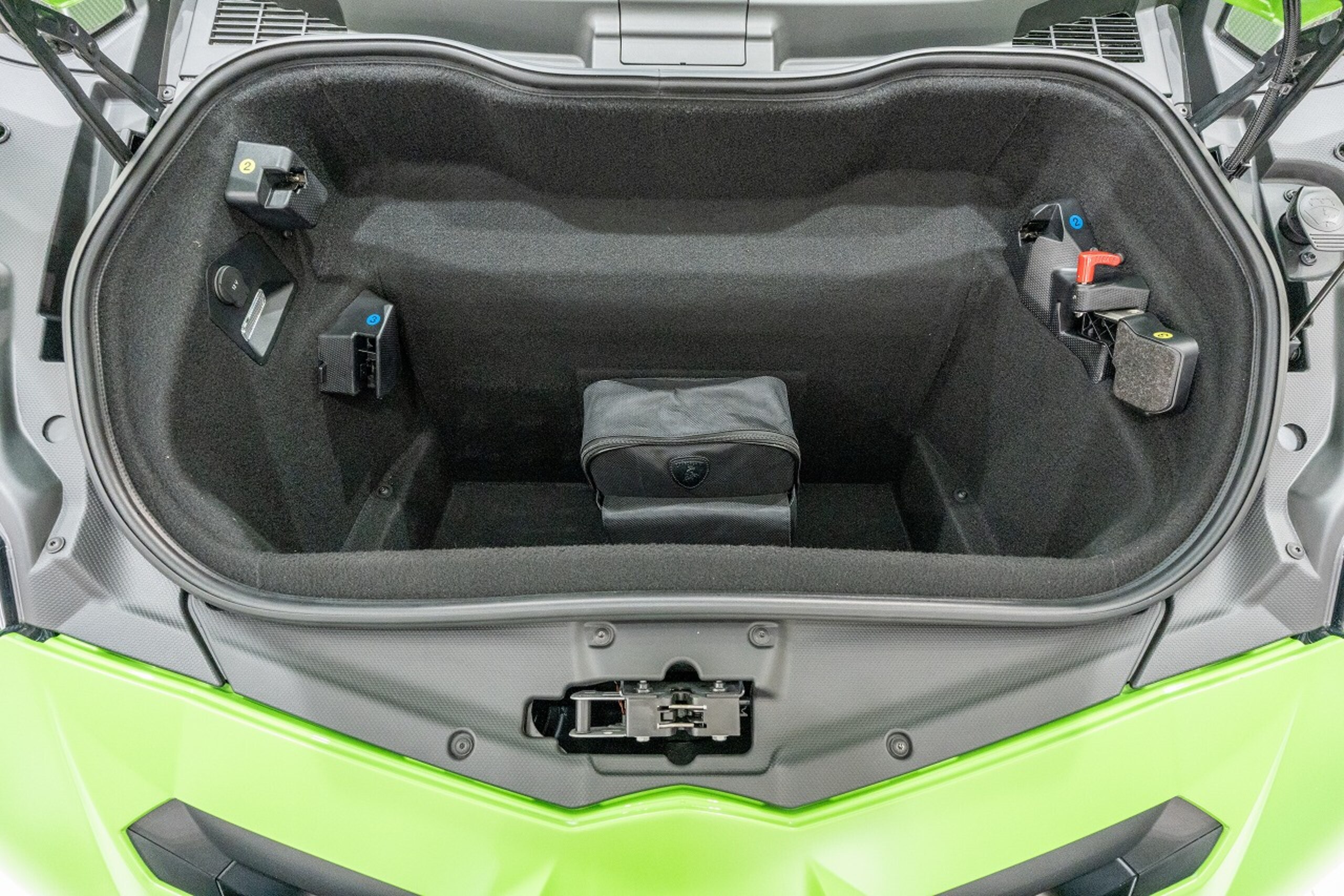 2021 Lamborghini Aventador SVJ Roadster — Photo 21 / 21