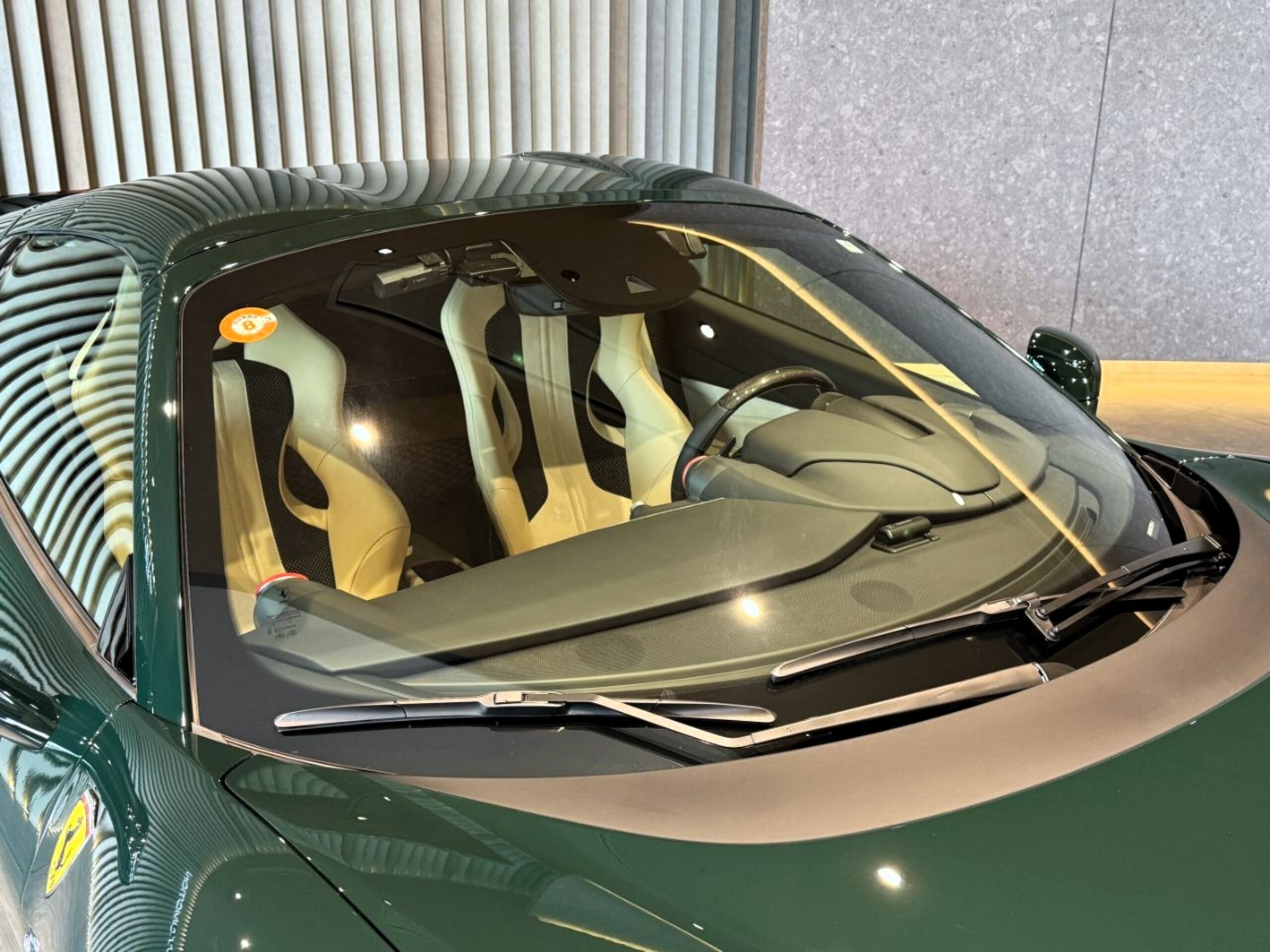 2022 Ferrari F8 Spider — Photo 28 / 72
