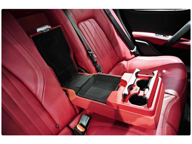 2015 Maserati Ghibli S Q4 — Photo 25 / 31