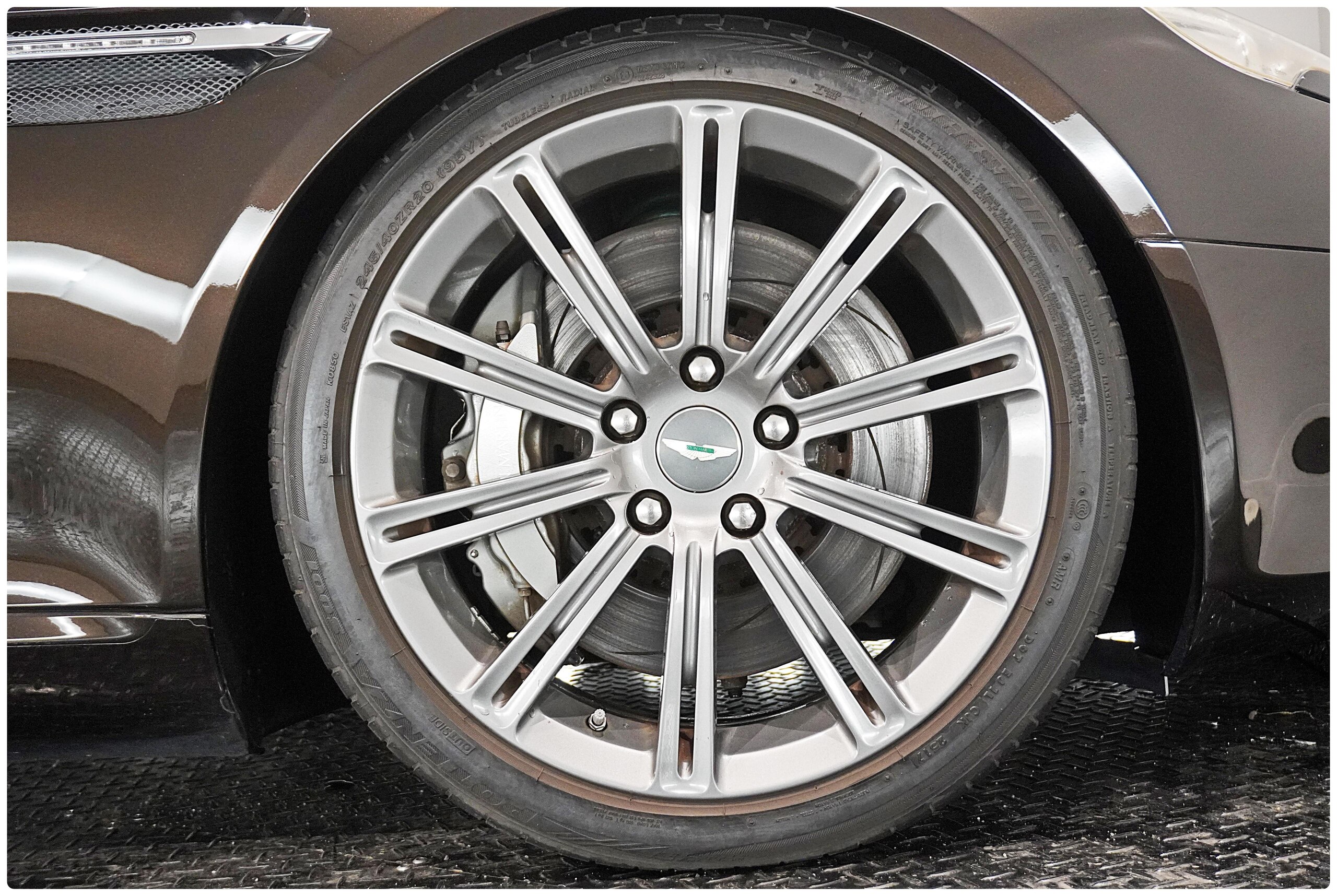 2013 Aston Martin Rapide — Photo 22 / 22