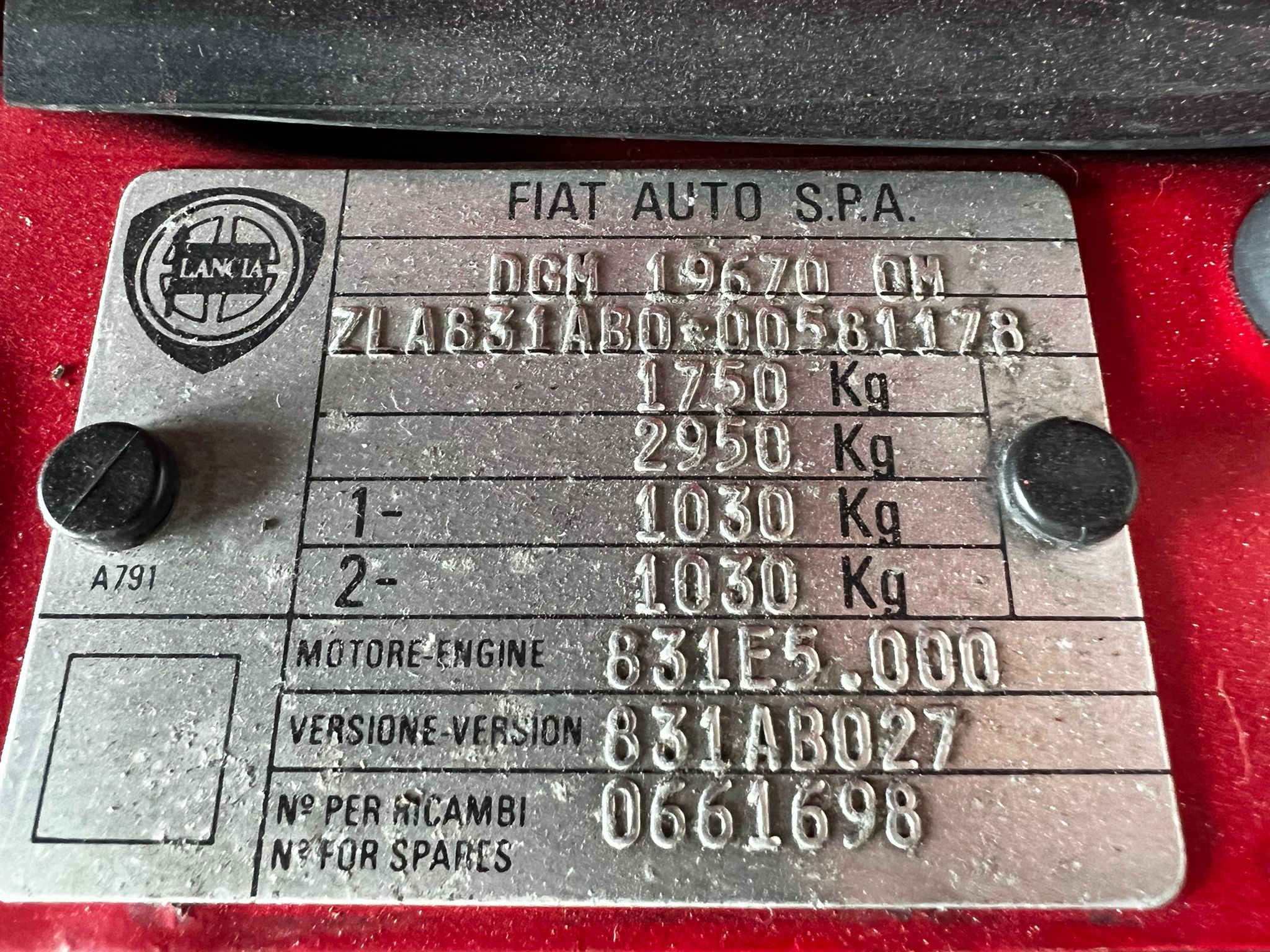 1993 Lancia Delta HF Integrale Evoluzione — Photo 17 / 18