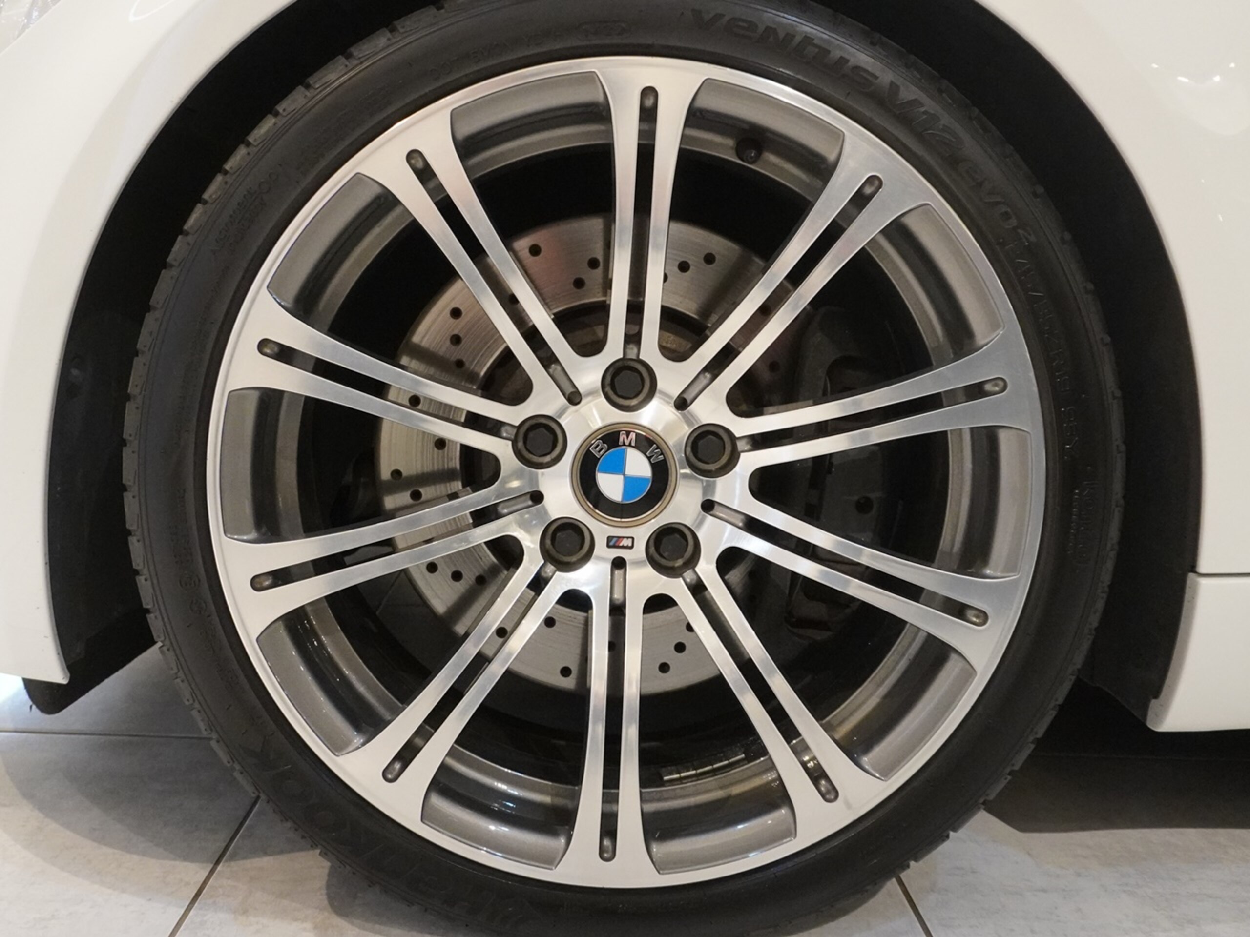 2007 BMW M3 Coupe — Photo 16 / 19