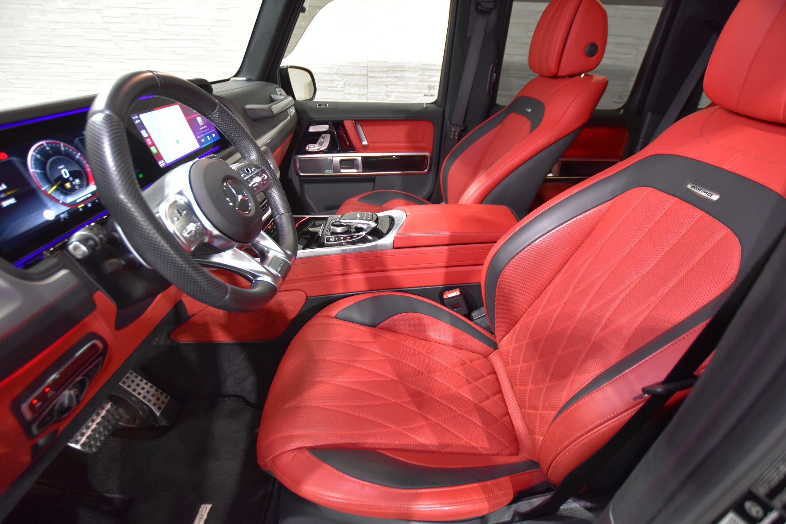 2020 Mercedes Benz G63 AMG — Photo 12 / 32