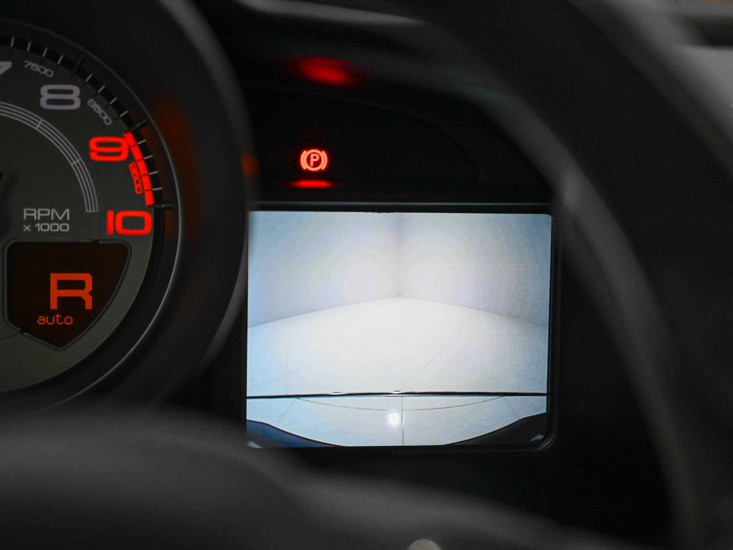 2010 Ferrari 458 Italia F1 DCT — Photo 13 / 22