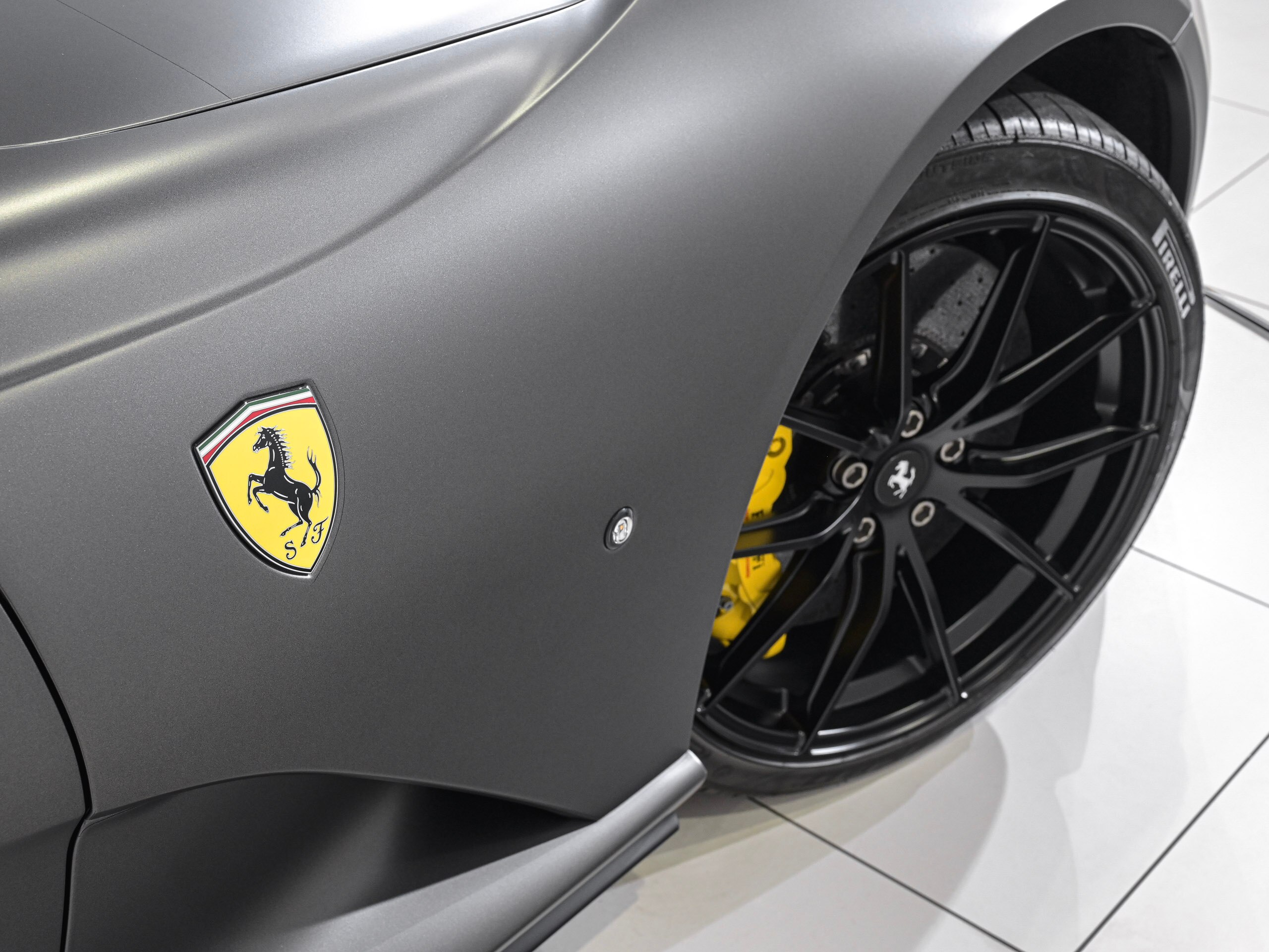 2020 Ferrari 812 Superfast — Photo 27 / 38