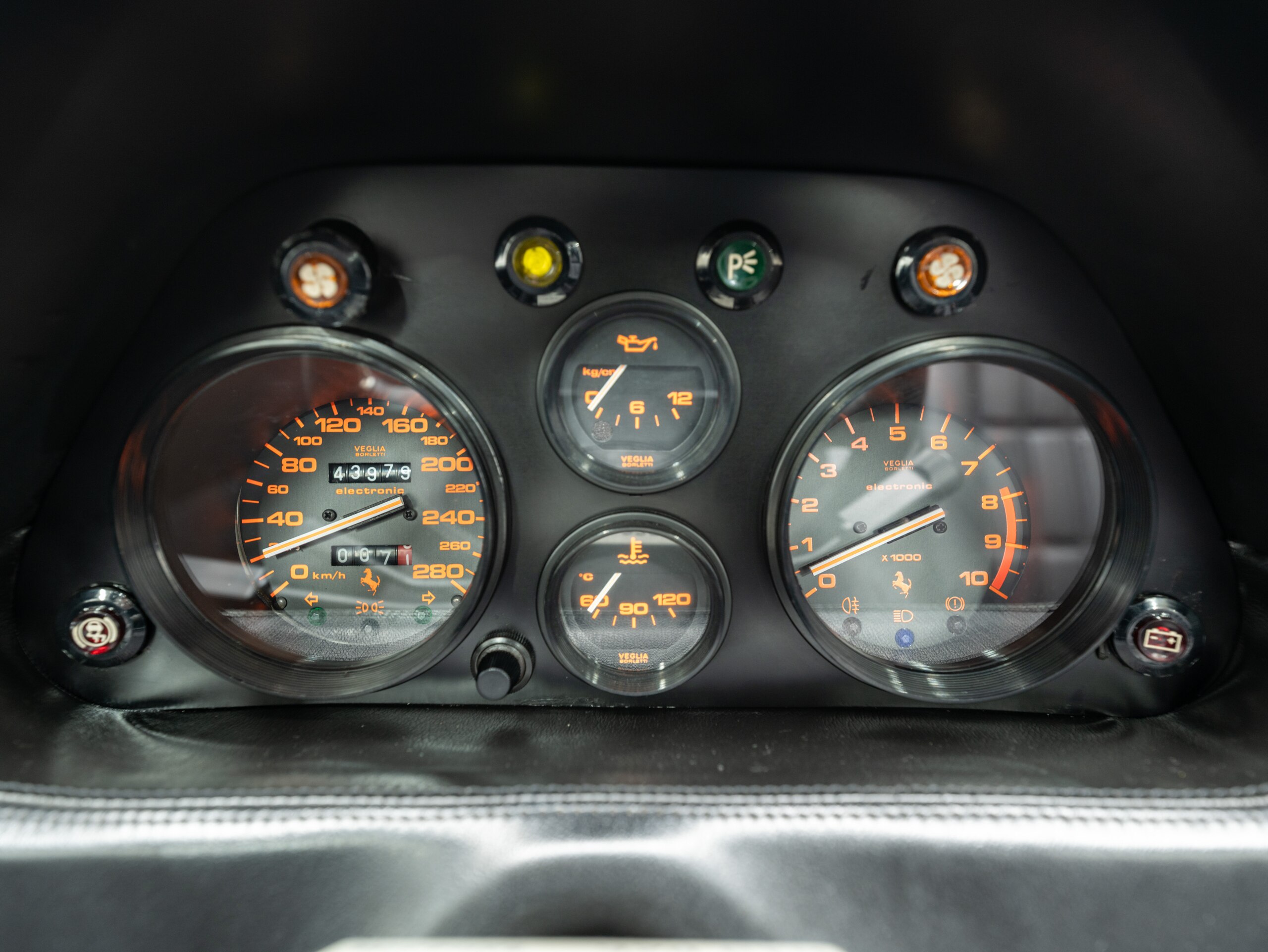 1989 Ferrari 328GTS — Photo 12 / 20