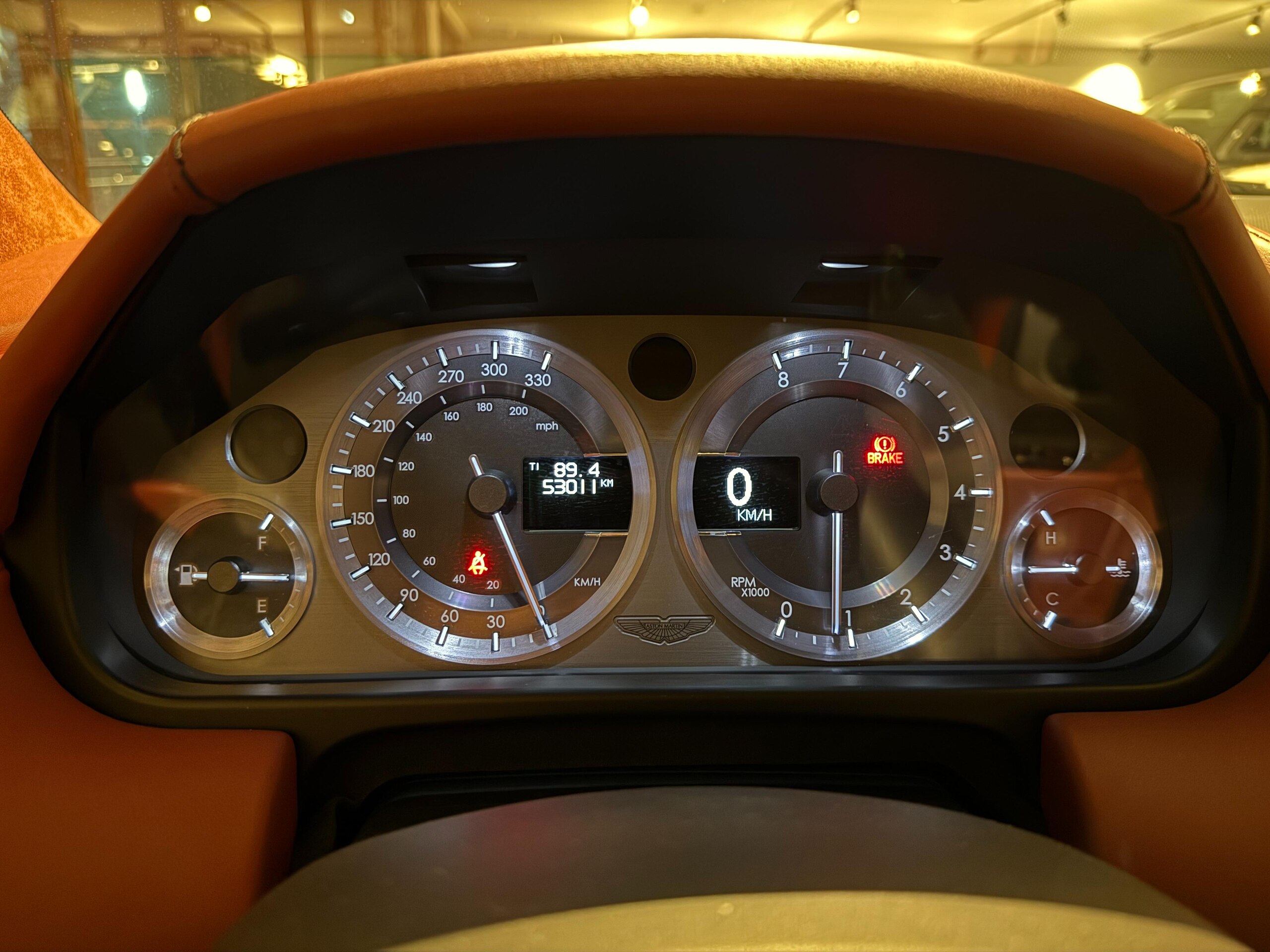 2006 Aston Martin V8 Vantage — Photo 9 / 17