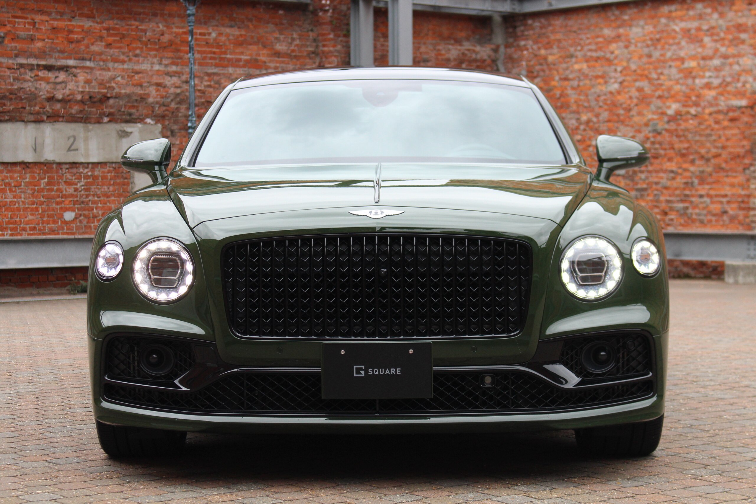 2022 Bentley Flying Spur British Racing Green IV (Black Line SP) for sale in Japan