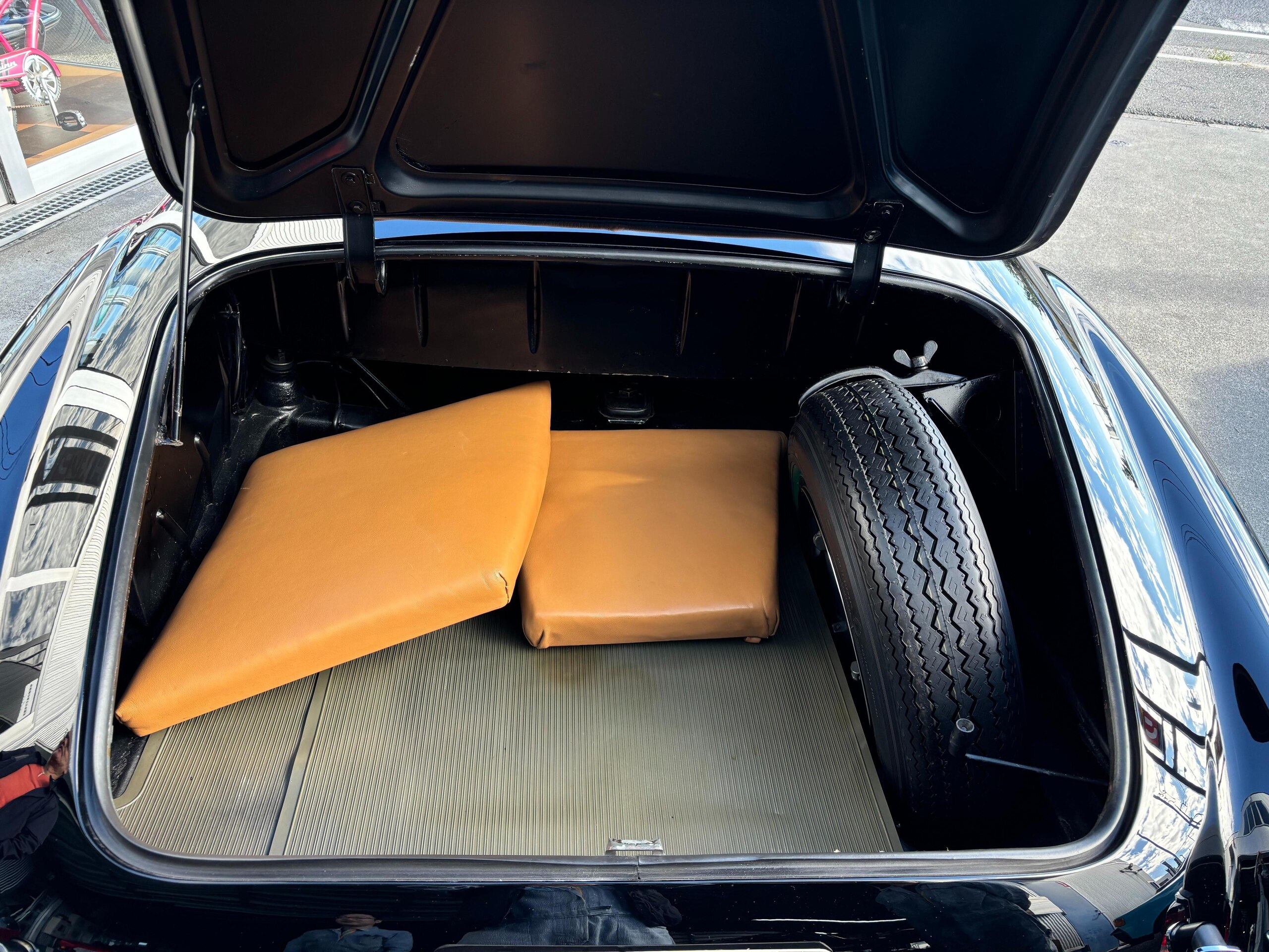 1959 Mercedes Benz 190SL — Photo 17 / 17