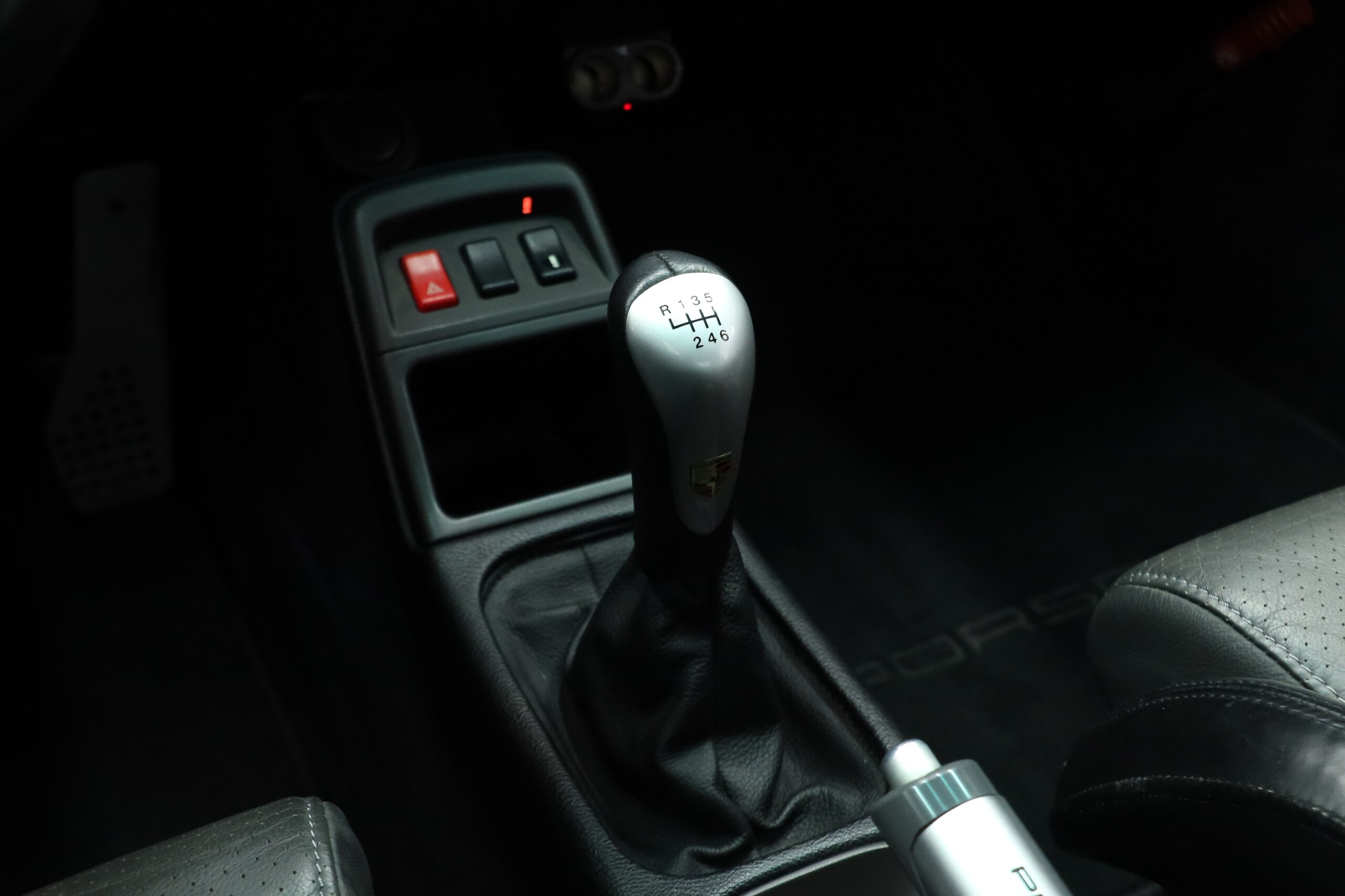 1995 Porsche 911 Carrera RS — Photo 13 / 19