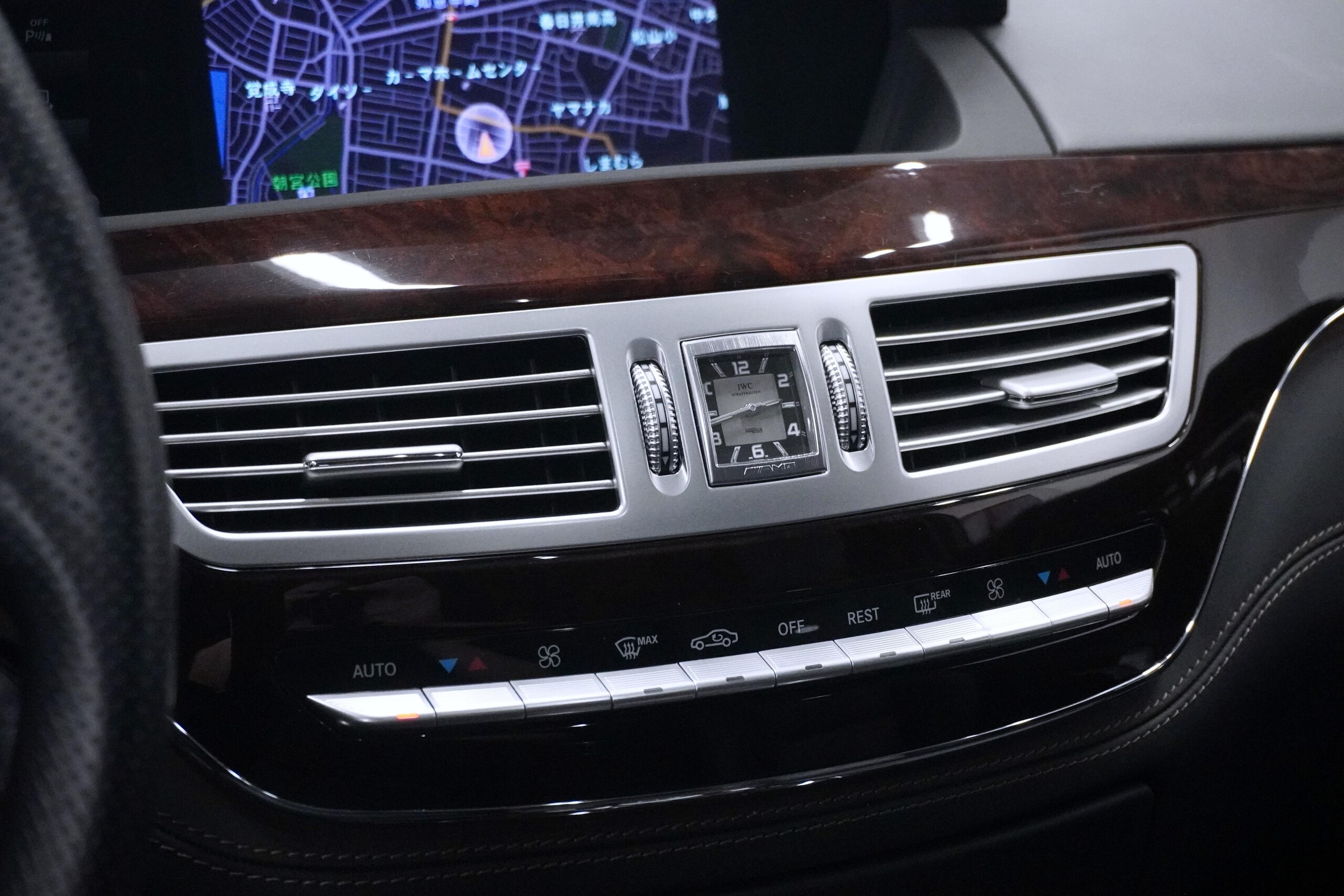 2012 Mercedes Benz S63 AMG Long — Photo 12 / 17