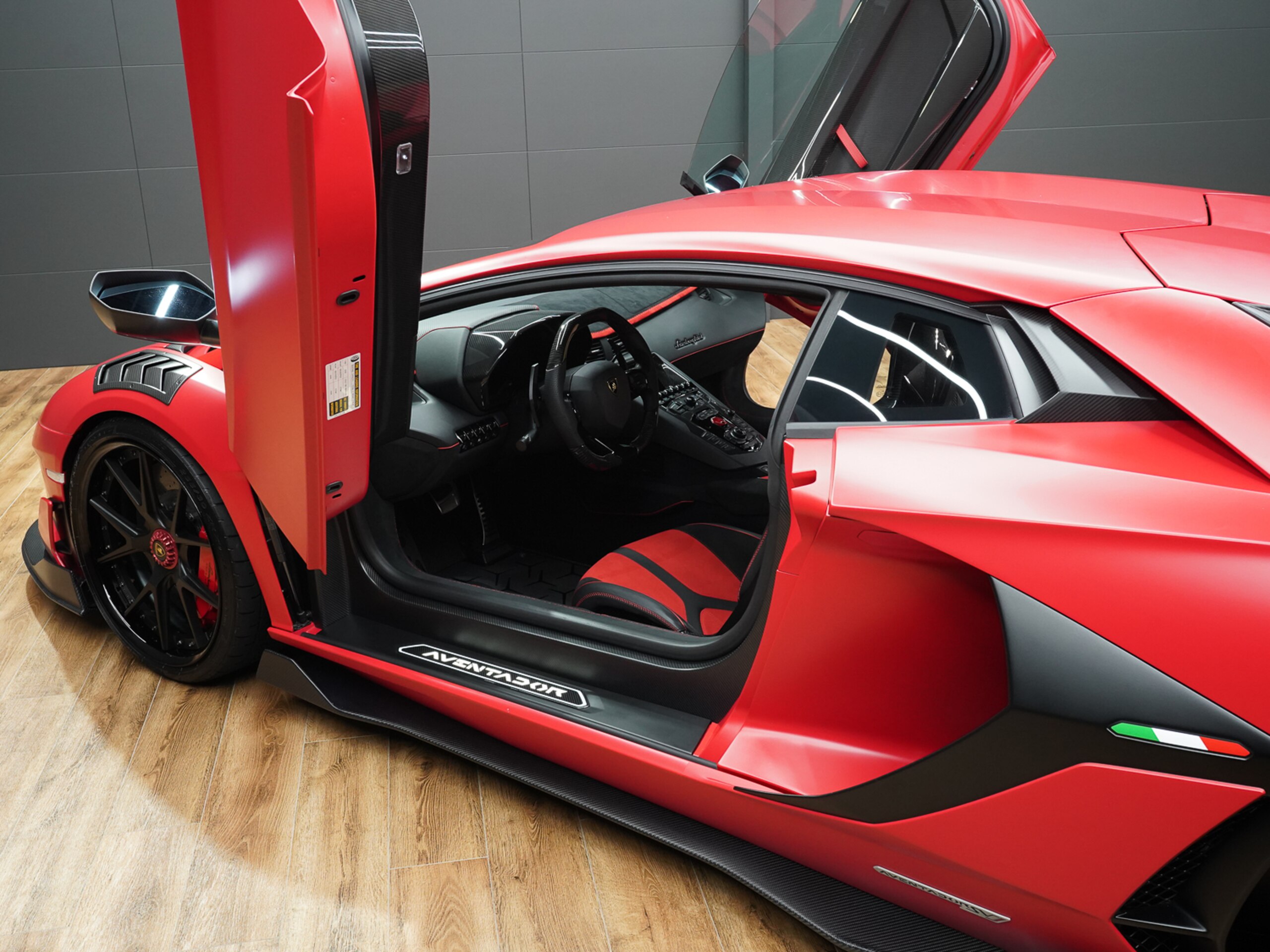 2021 Lamborghini Aventador SVJ — Photo 69 / 74